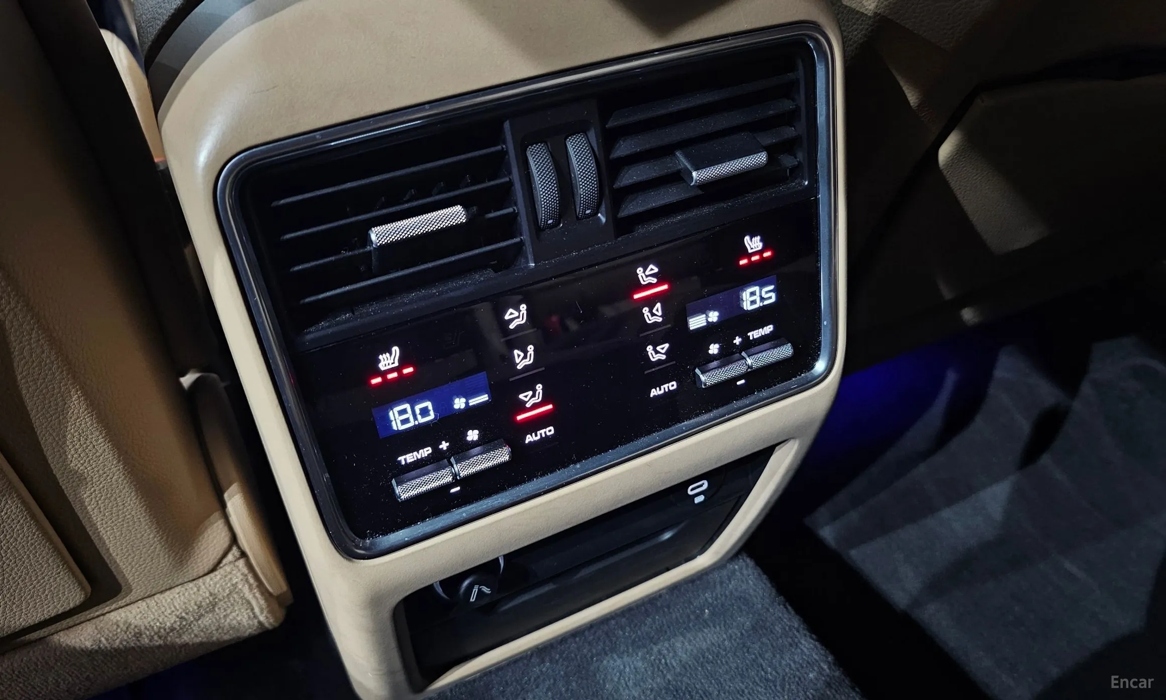 Porsche Cayenne (PO536) превью 18