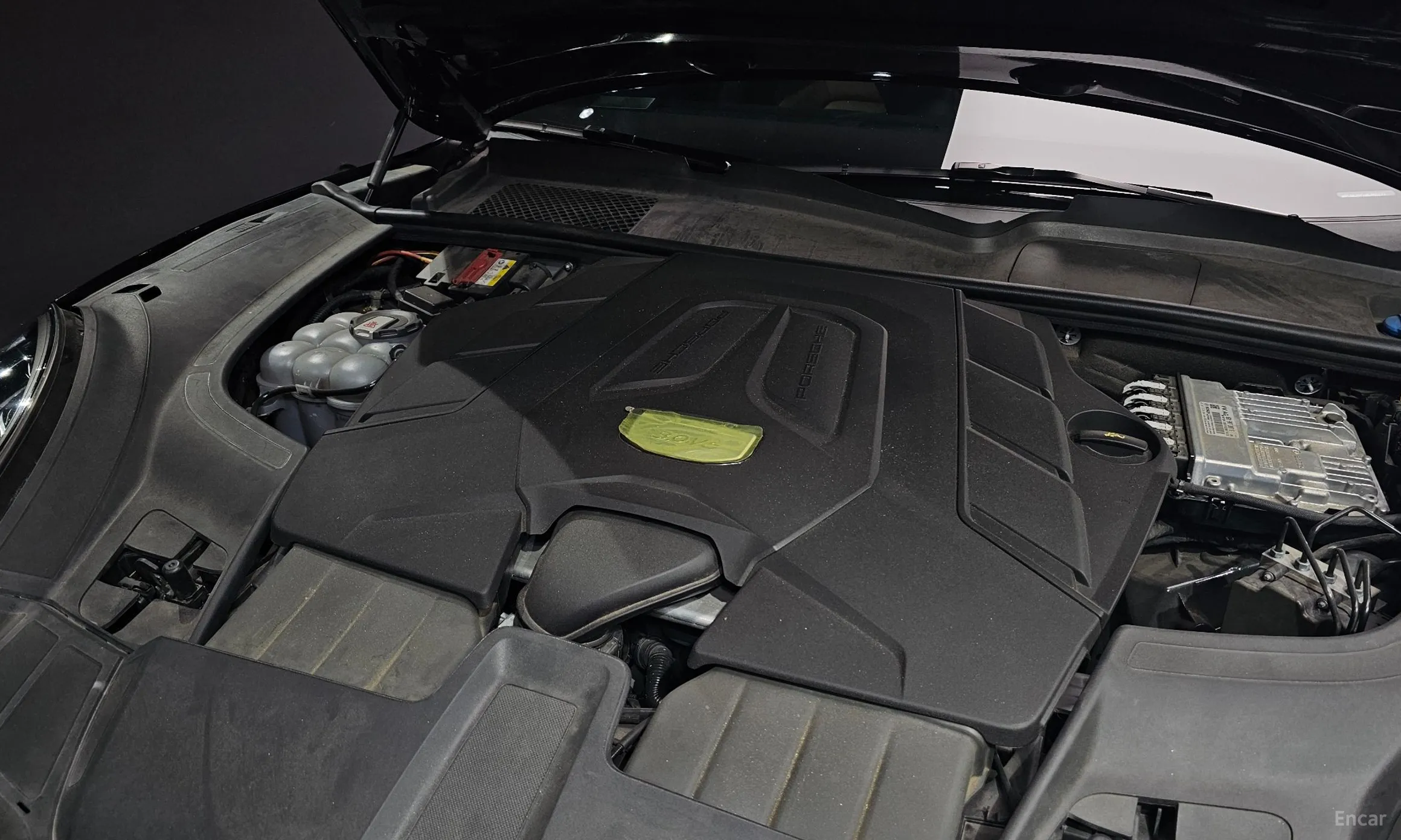 Porsche Cayenne (PO536) превью 6