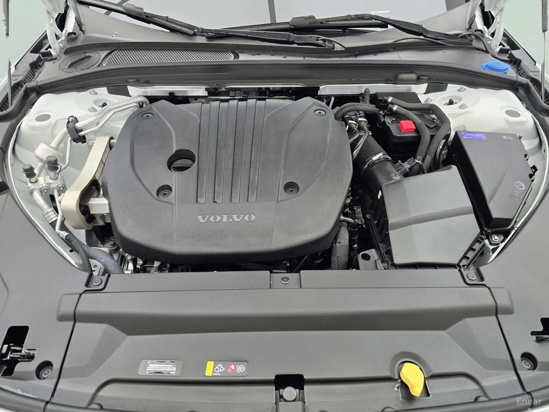 Volvo S90 превью 15