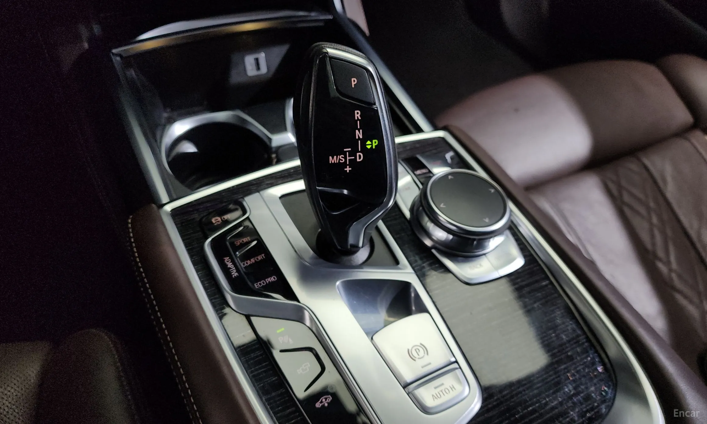 BMW 7 Series (G11) превью 9