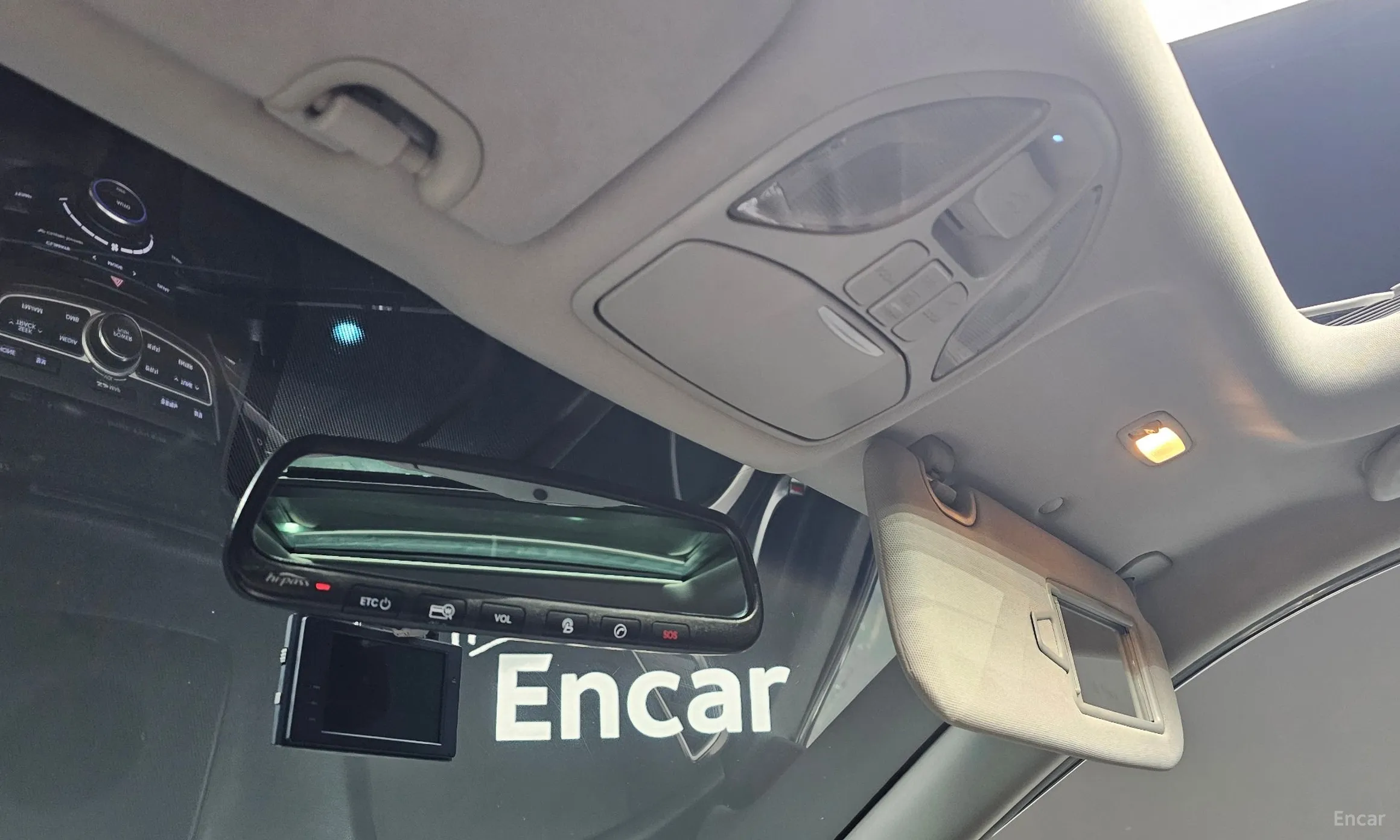 Hyundai Santa Fe DM превью 16