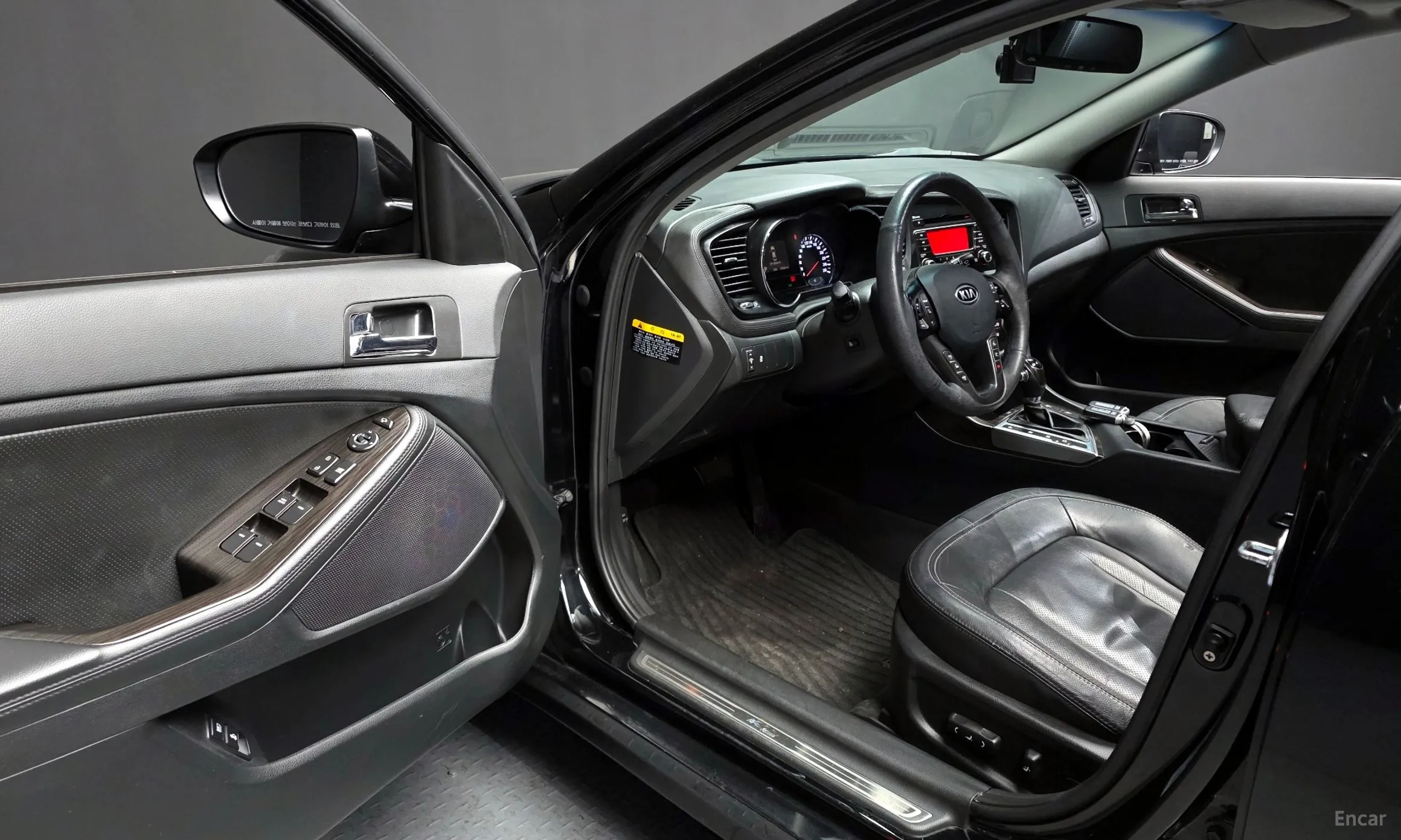 Kia K5 превью 10