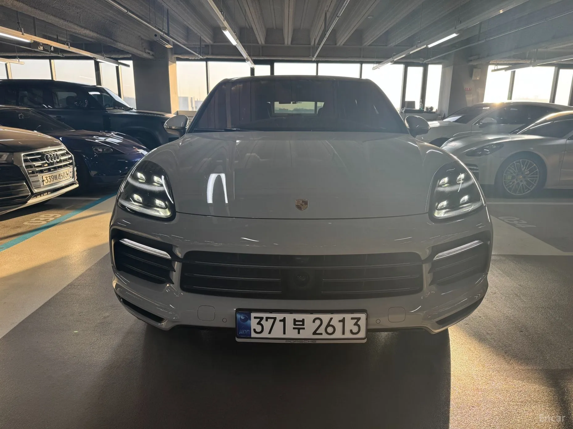 Porsche Cayenne (PO536) превью 2