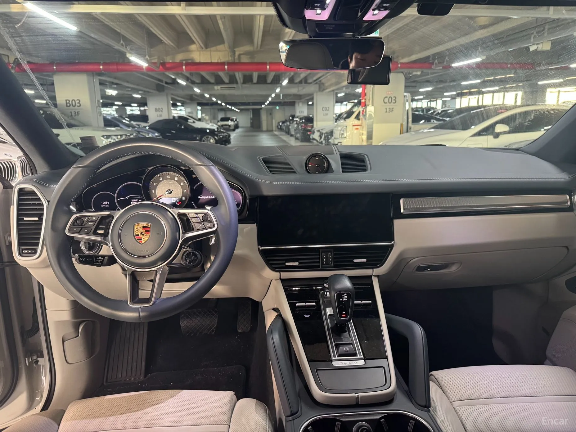 Porsche Cayenne (PO536) превью 16