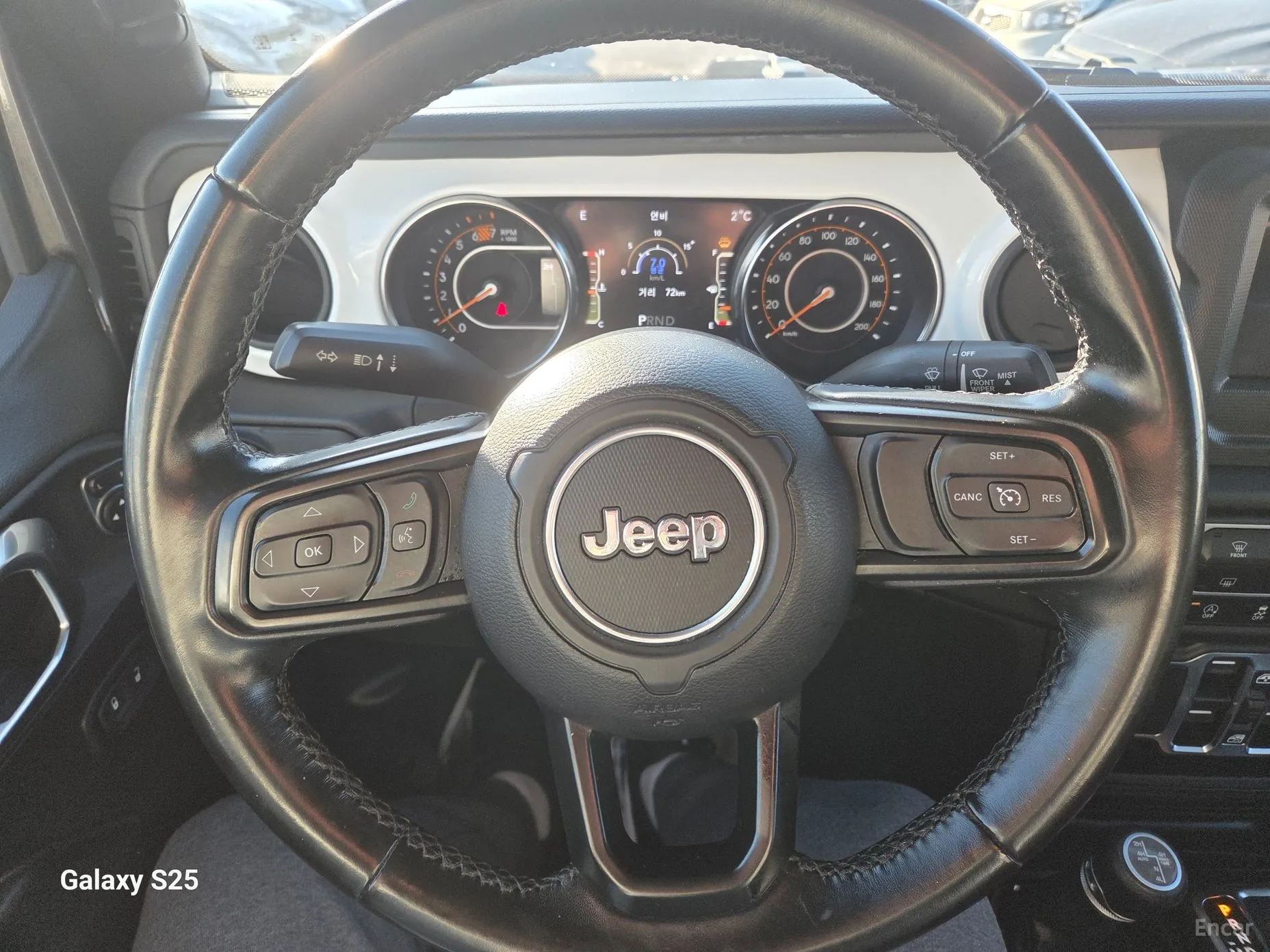 Jeep Wrangler (JL) превью 10