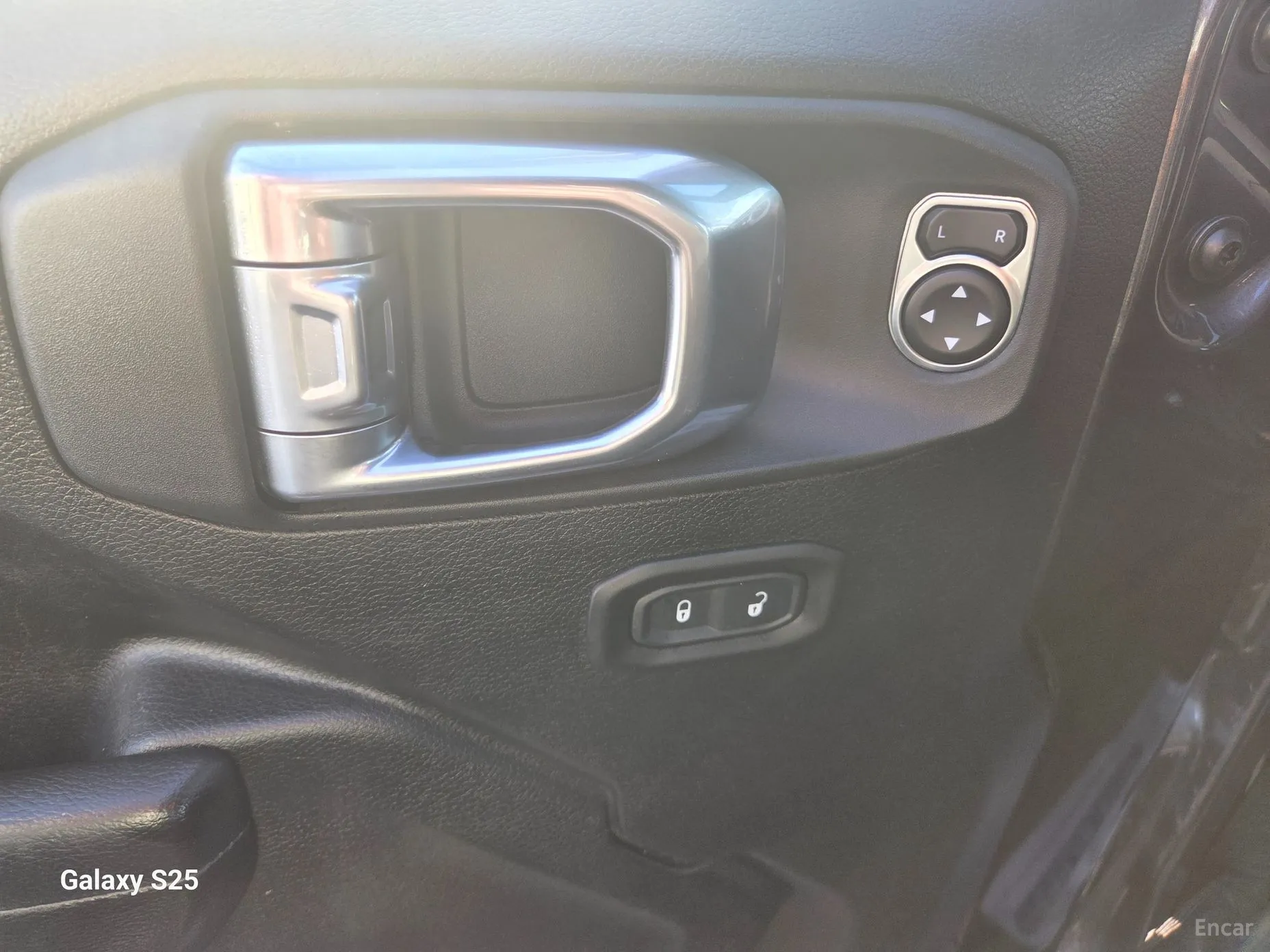 Jeep Wrangler (JL) превью 8