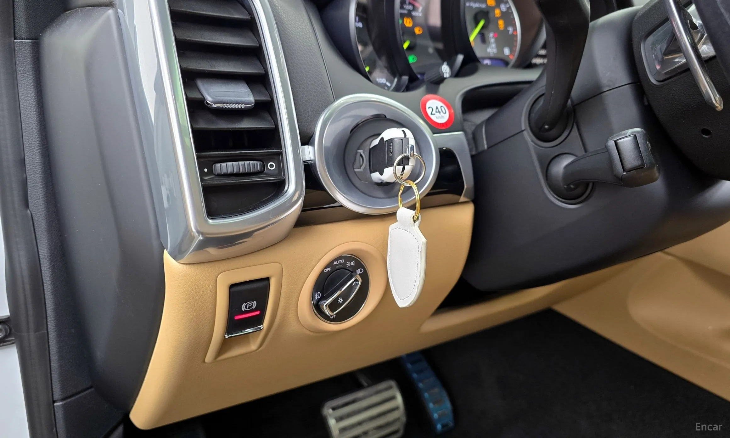 Porsche New Cayenne превью 16