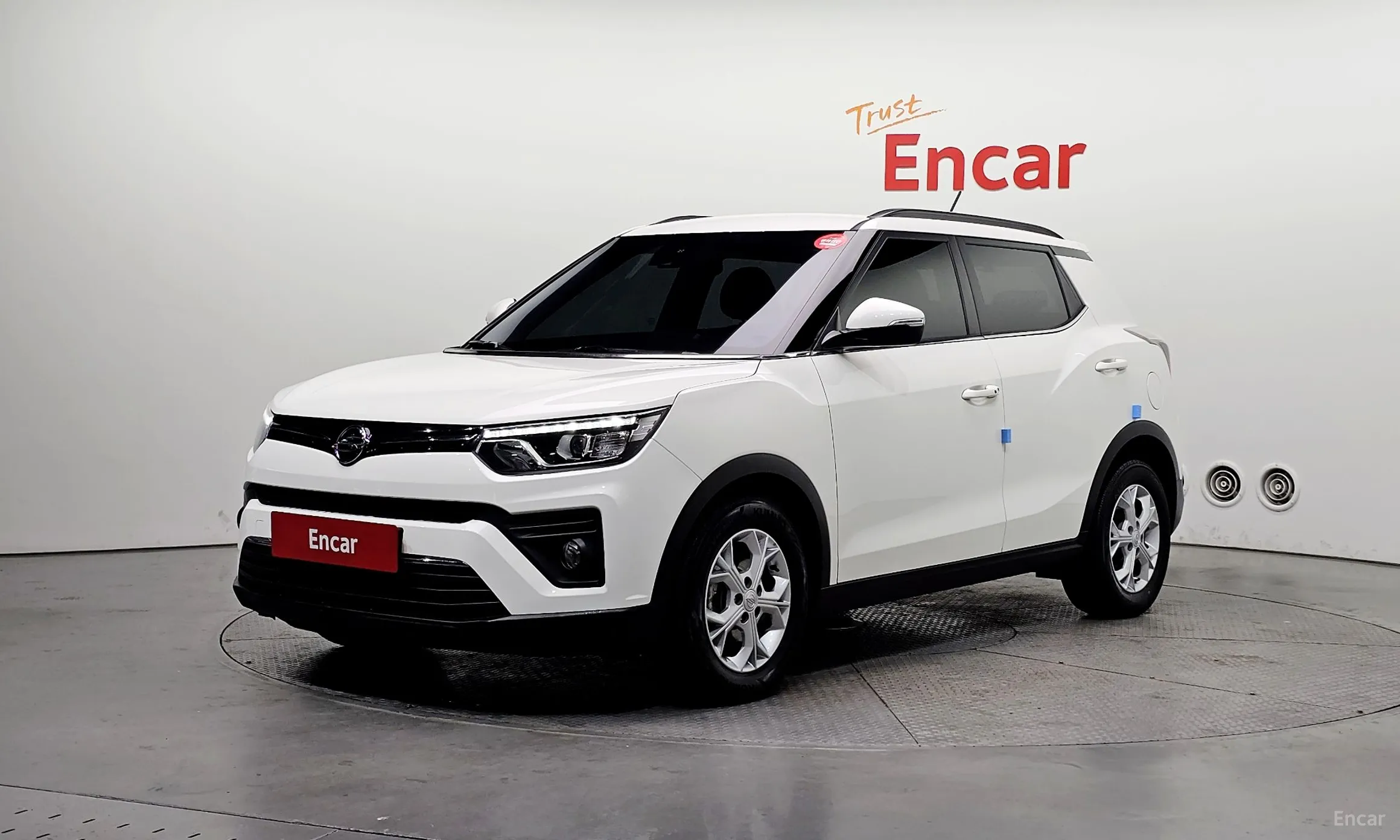 Berry New Tivoli