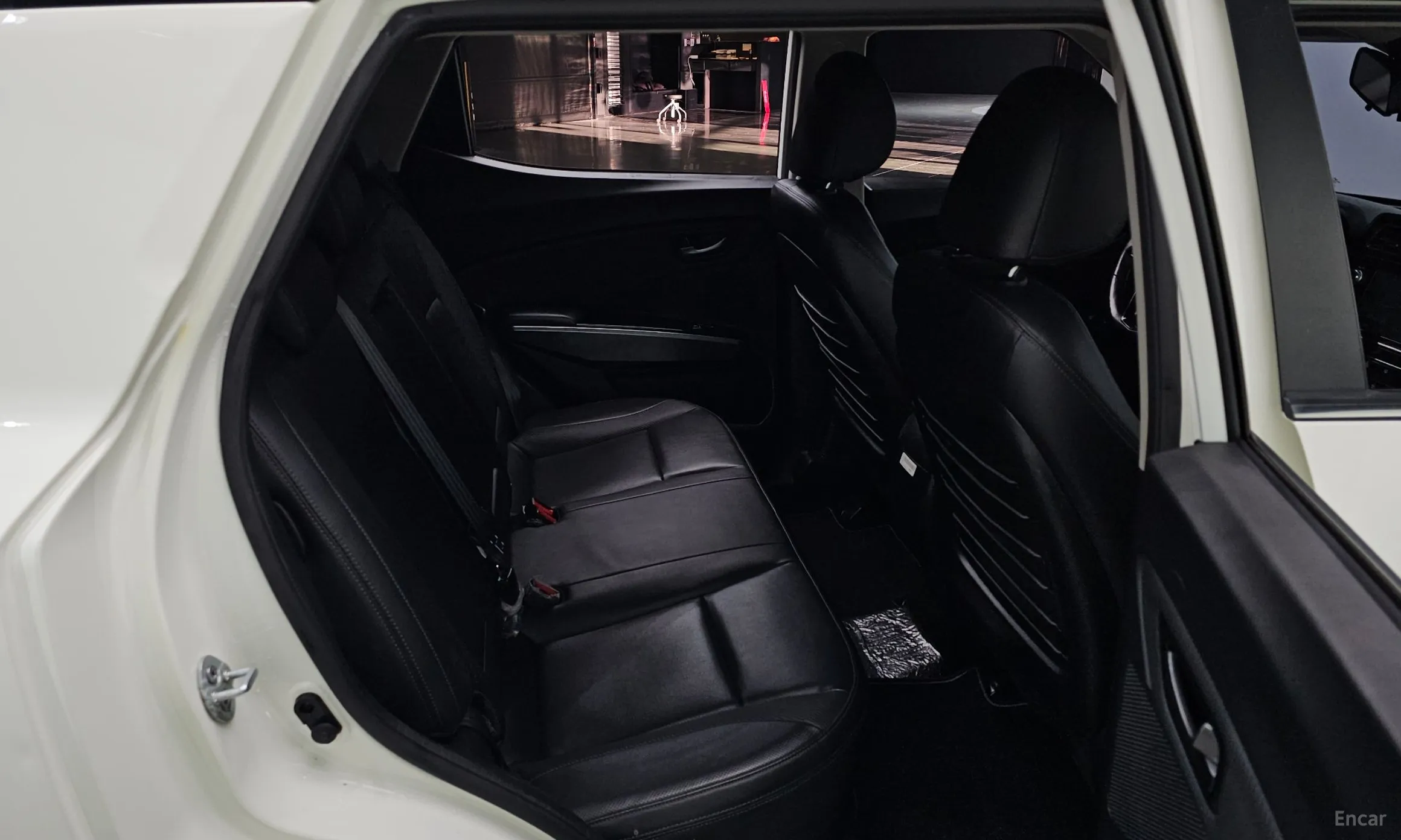 KG Mobility (SsangYong) Berry New Tivoli превью 11