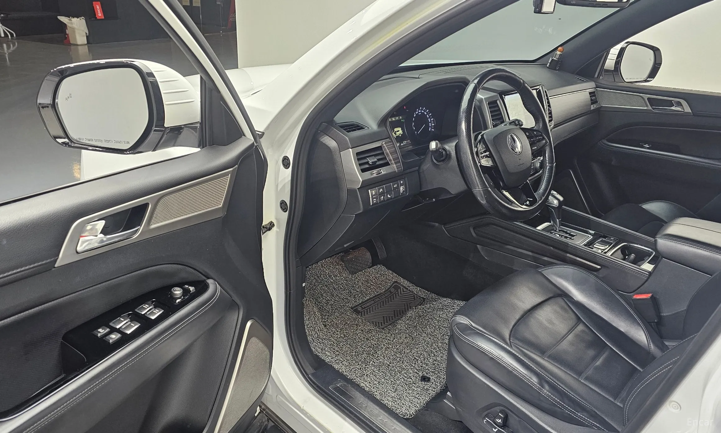 KG Mobility (SsangYong) G4 Rexton превью 11