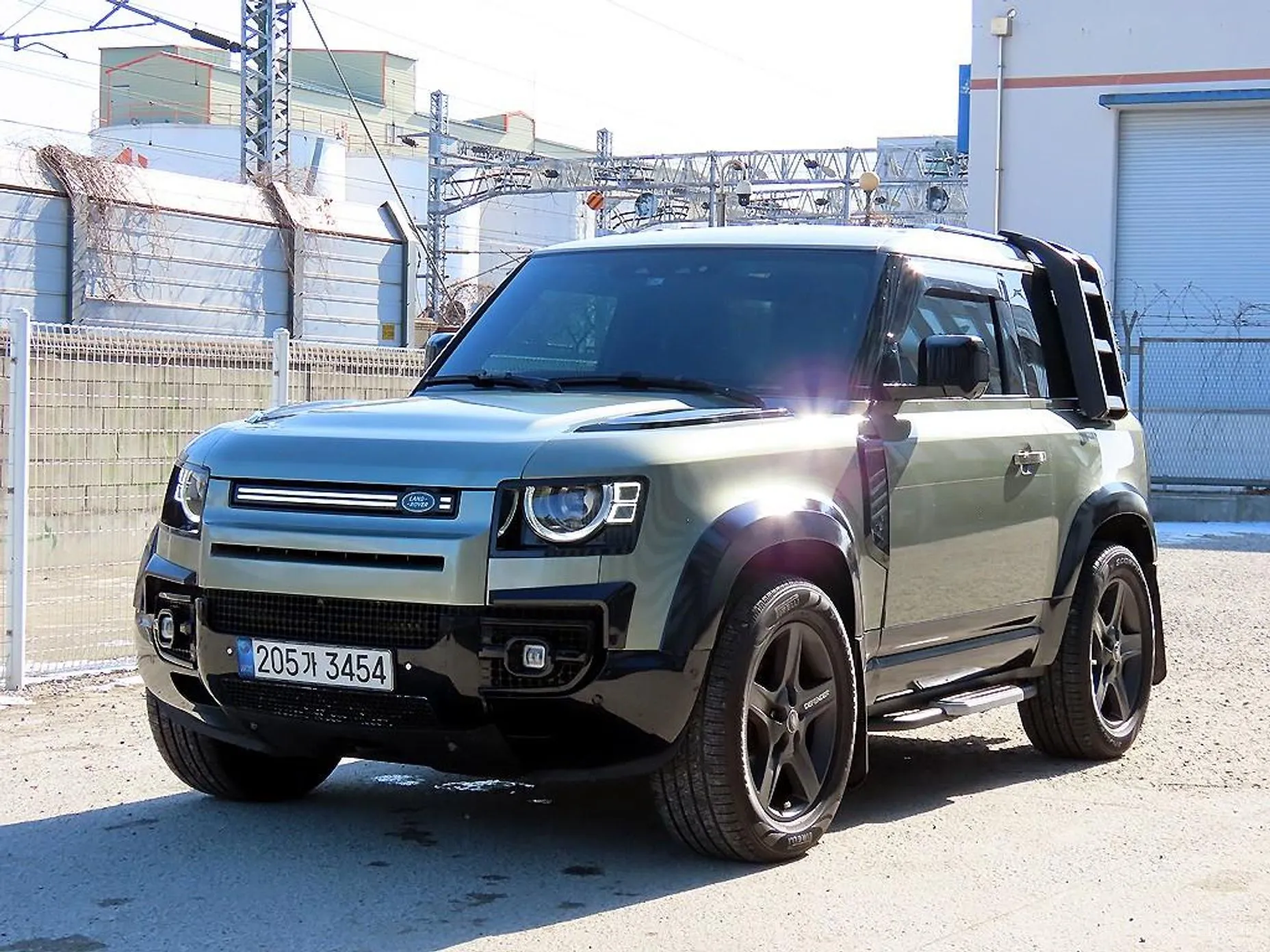 Land Rover Defender (L663)