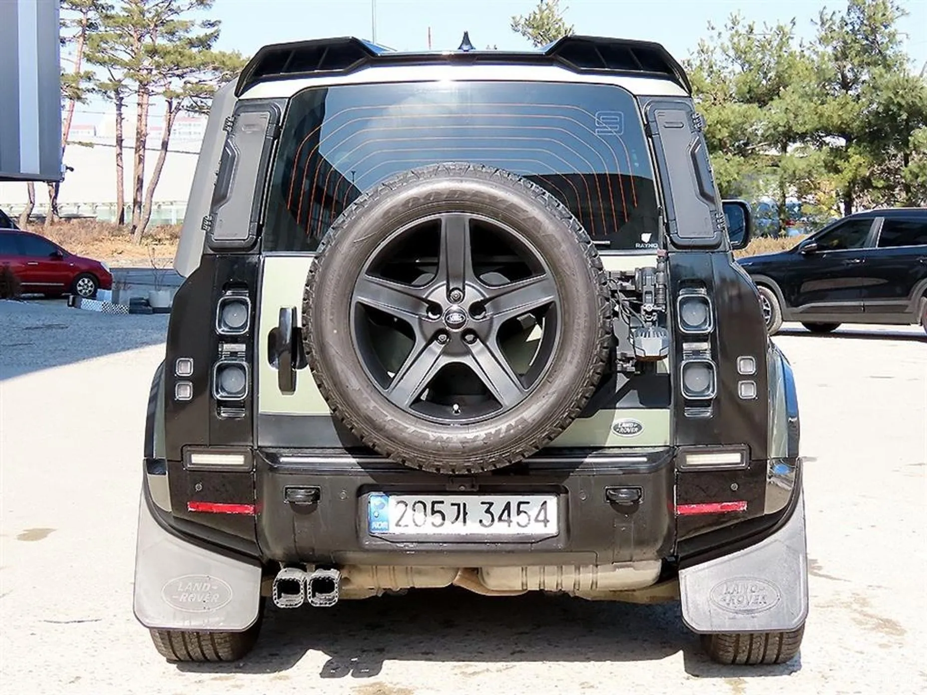 Land Rover Defender (L663) превью 4