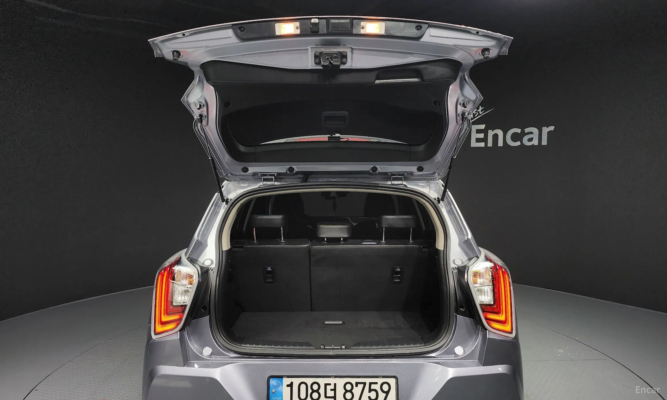 KG Mobility (SsangYong) Tivoli превью 20