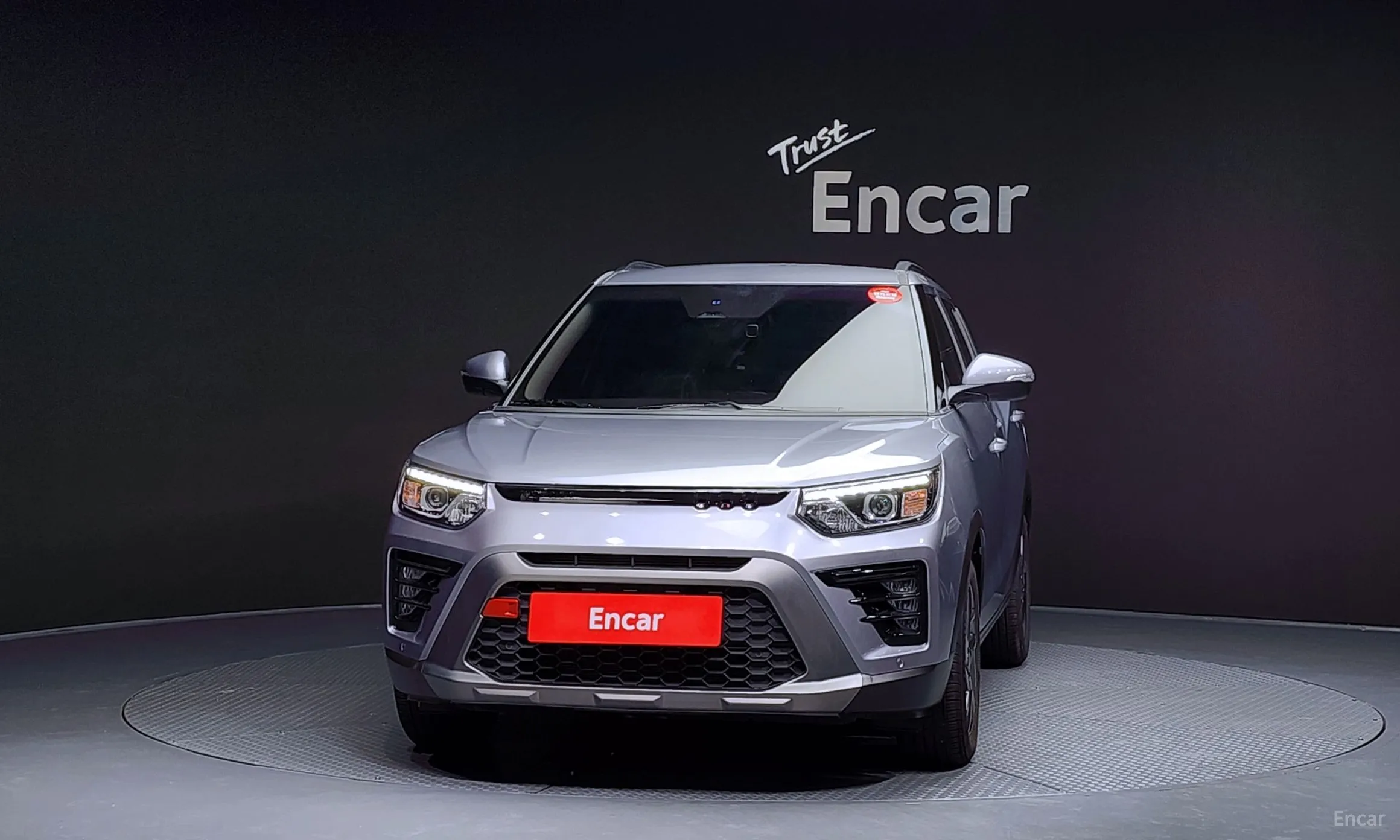 KG Mobility (SsangYong) Tivoli превью 3