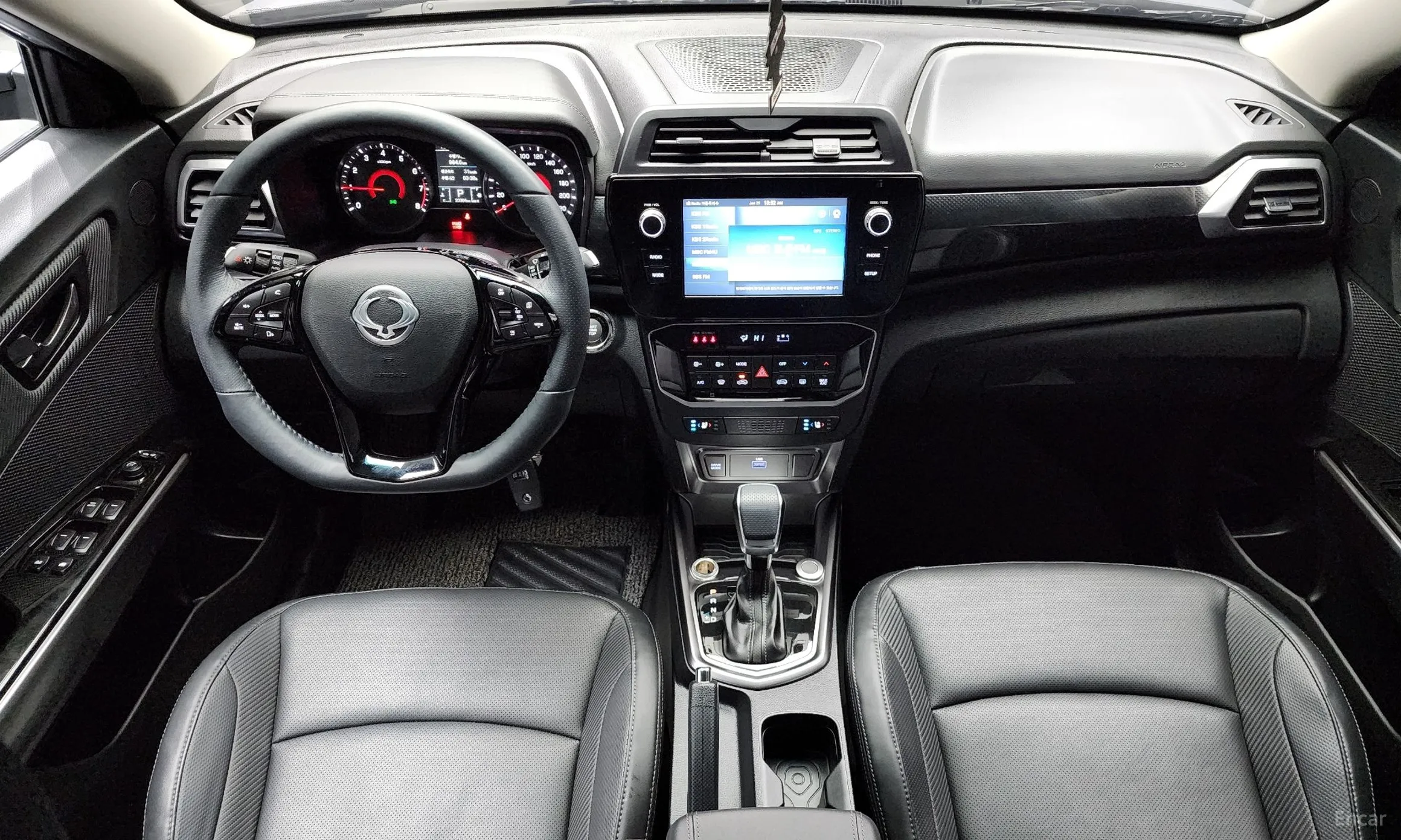 KG Mobility (SsangYong) Tivoli превью 7