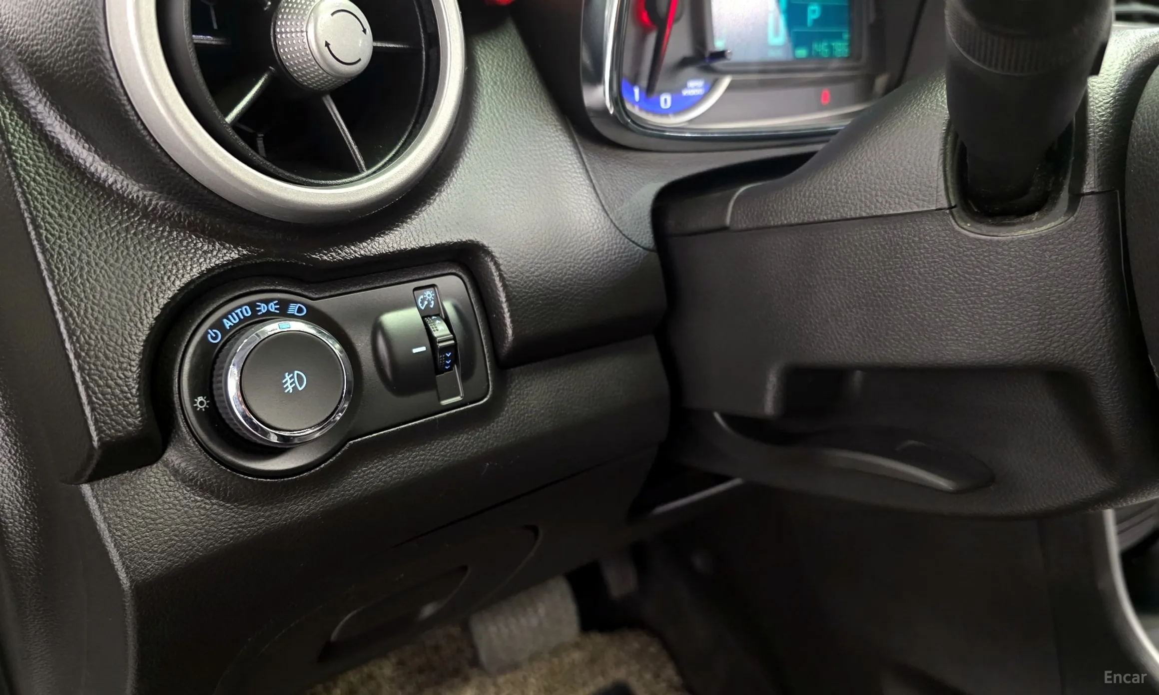 Chevrolet (GM Daewoo) Trax превью 18