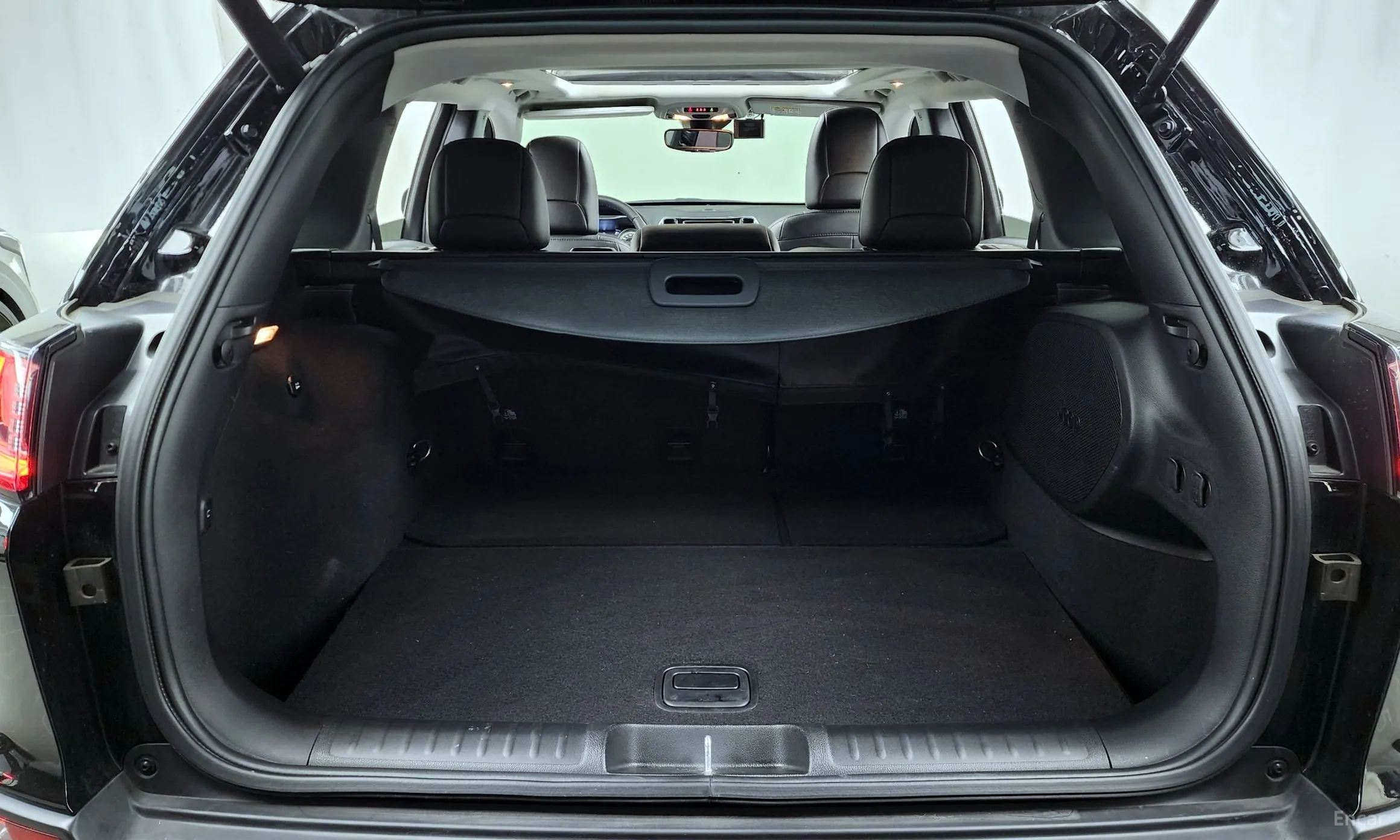Jeep Cherokee (KL) превью 20