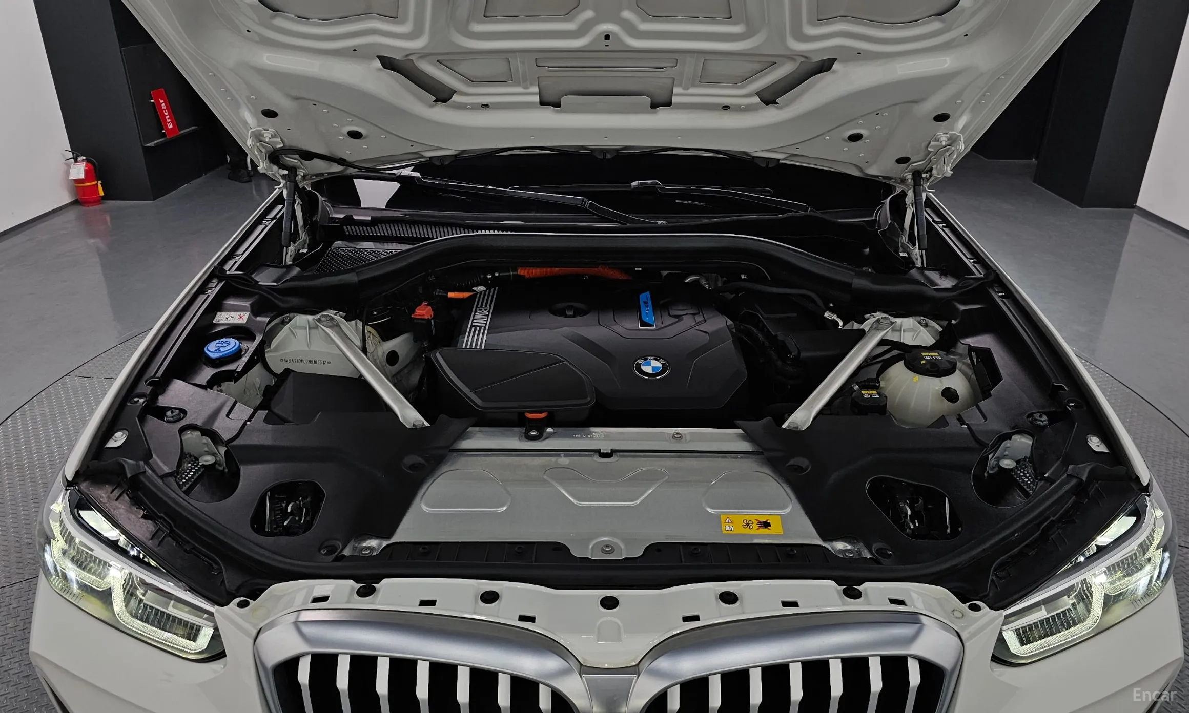 BMW X3 (G01) превью 6