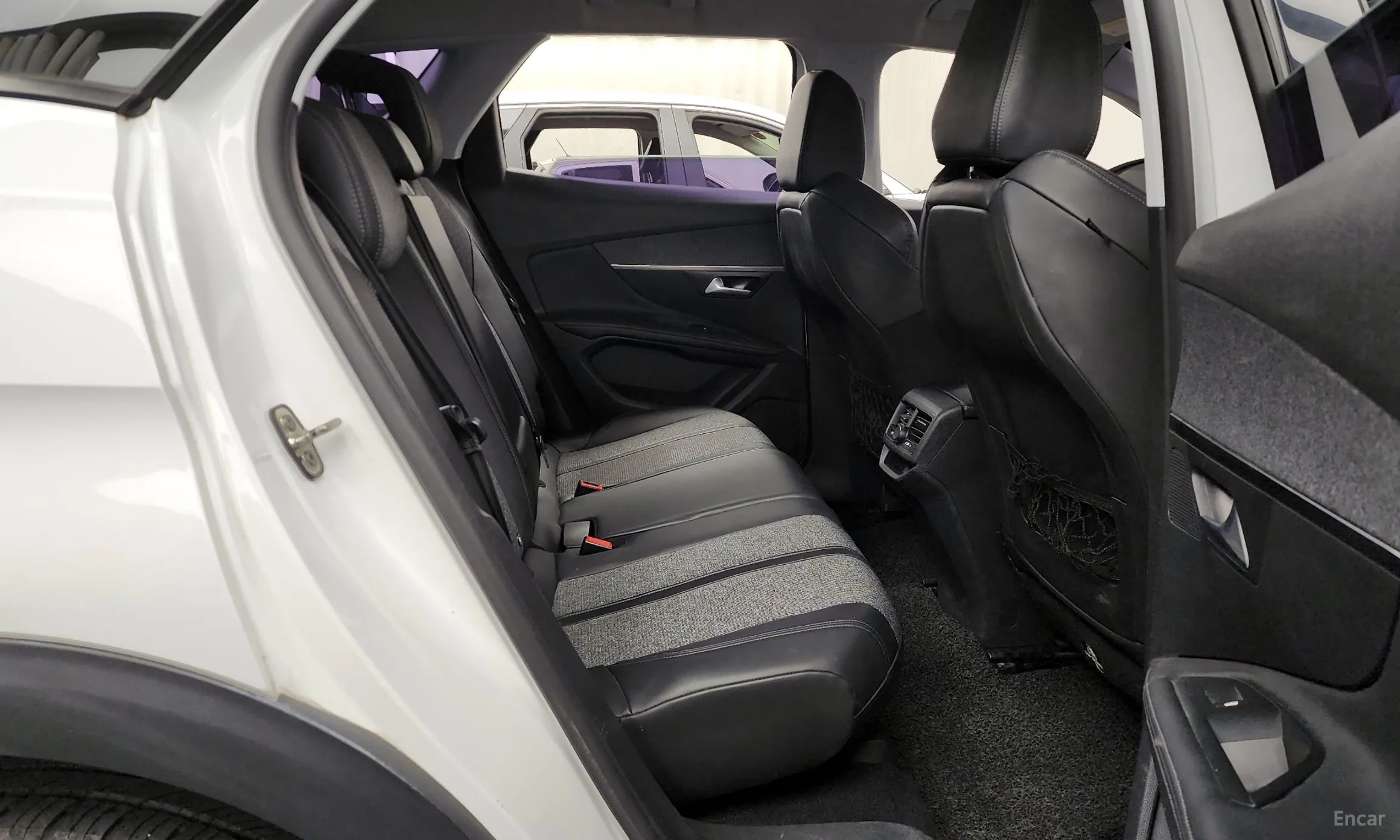 Peugeot 3008 2nd generation превью 12
