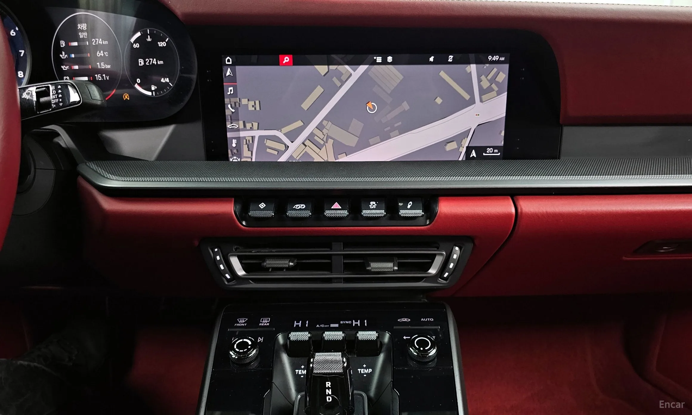 Porsche 911 (992) превью 14