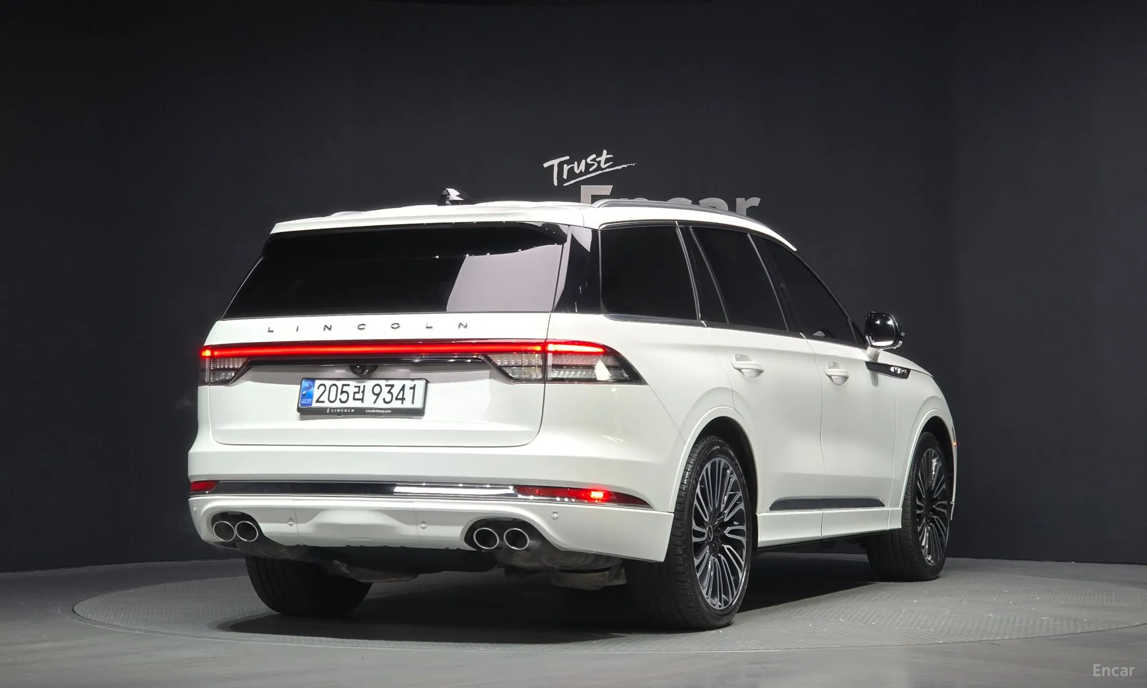 Lincoln Aviator 2nd Generation превью 2