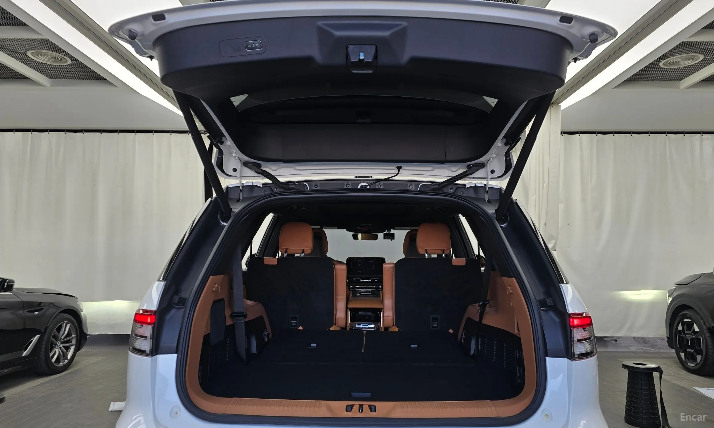 Lincoln Aviator 2nd Generation превью 20