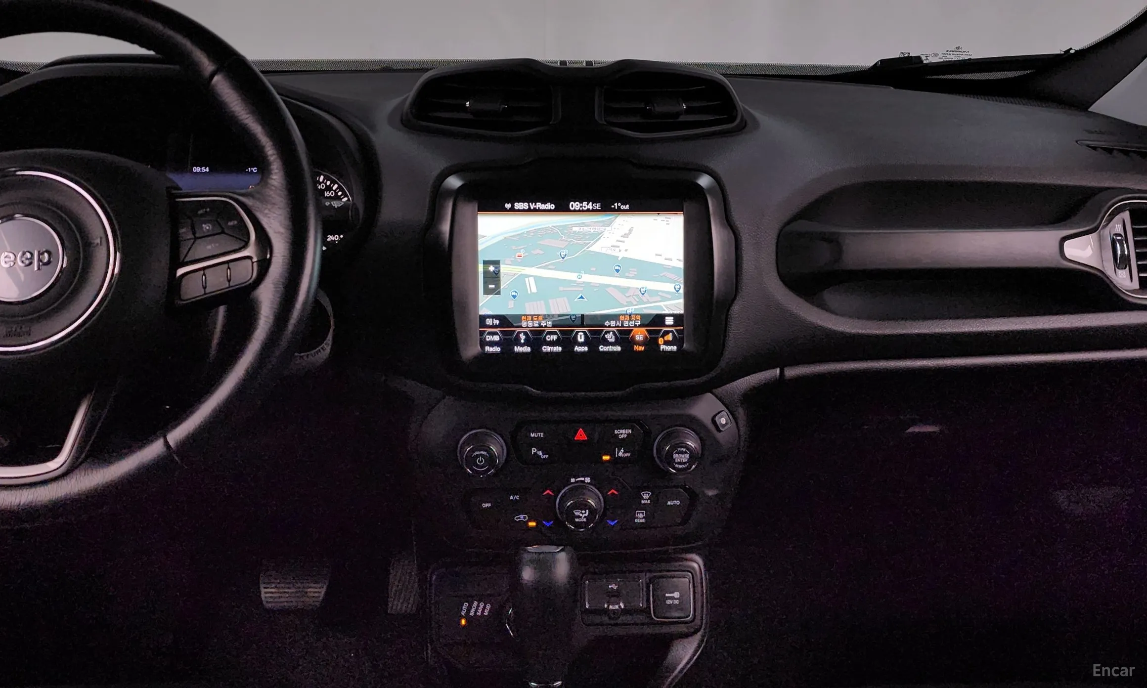 Jeep Renegade превью 14