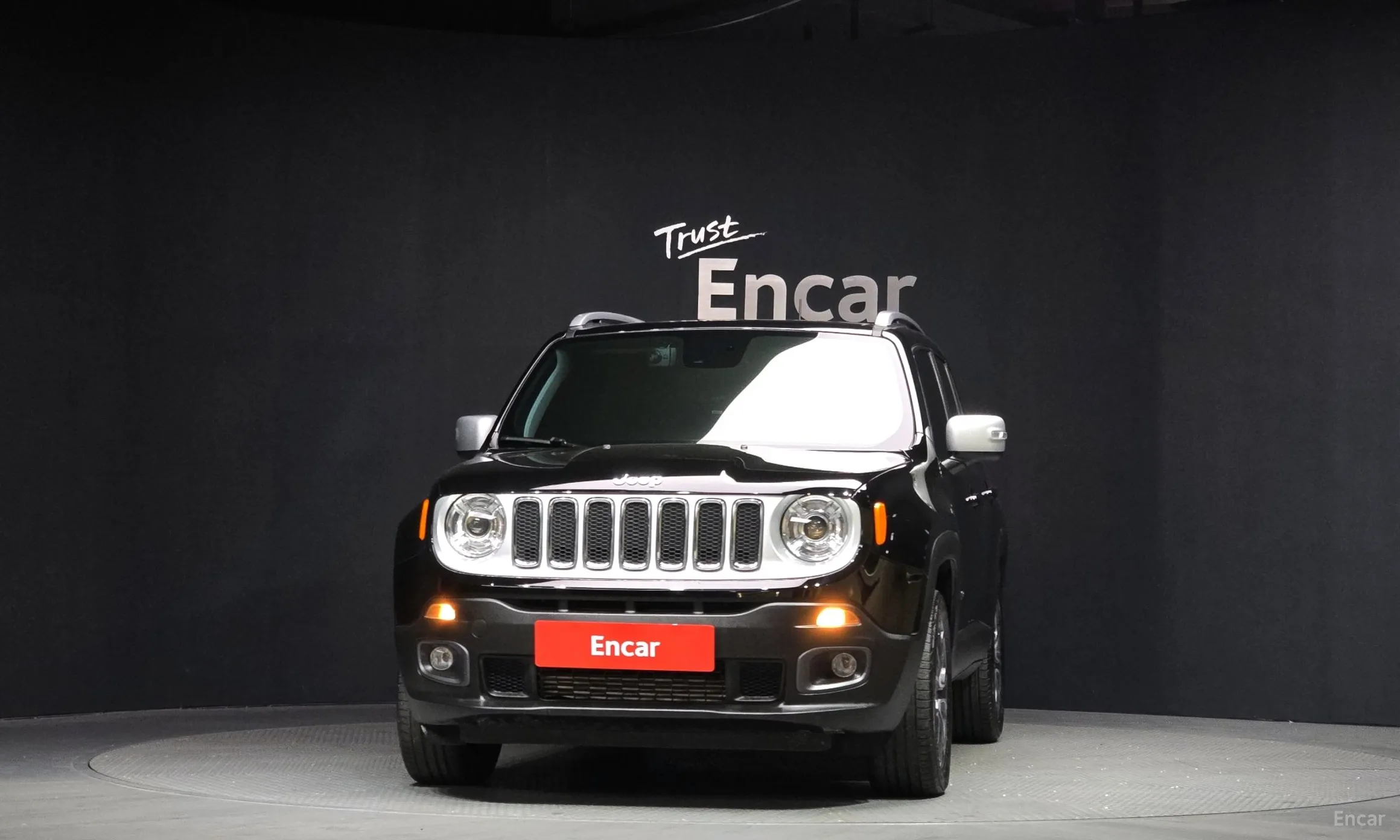 Jeep Renegade превью 3