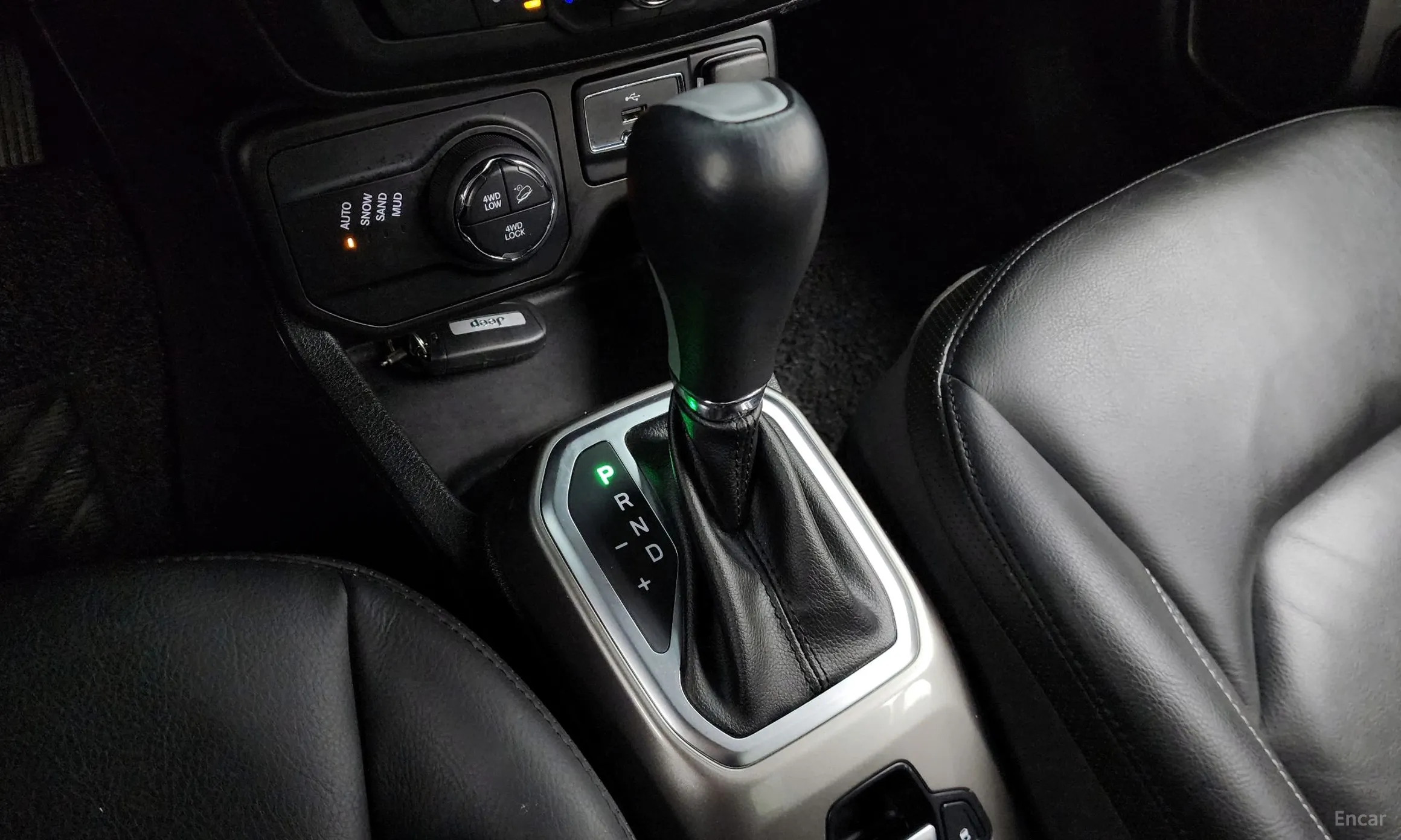 Jeep Renegade превью 9