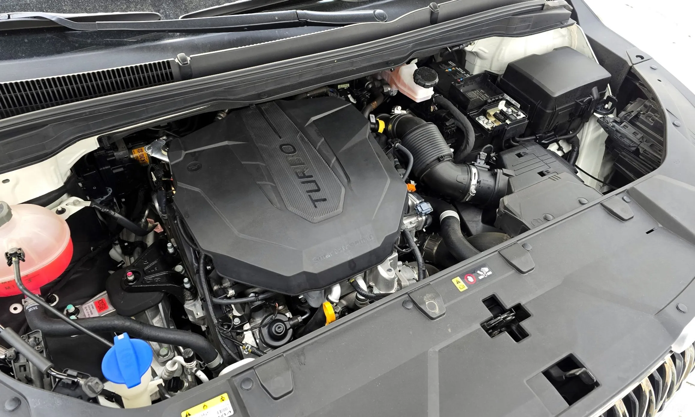Kia Carnival Gen 4 превью 6