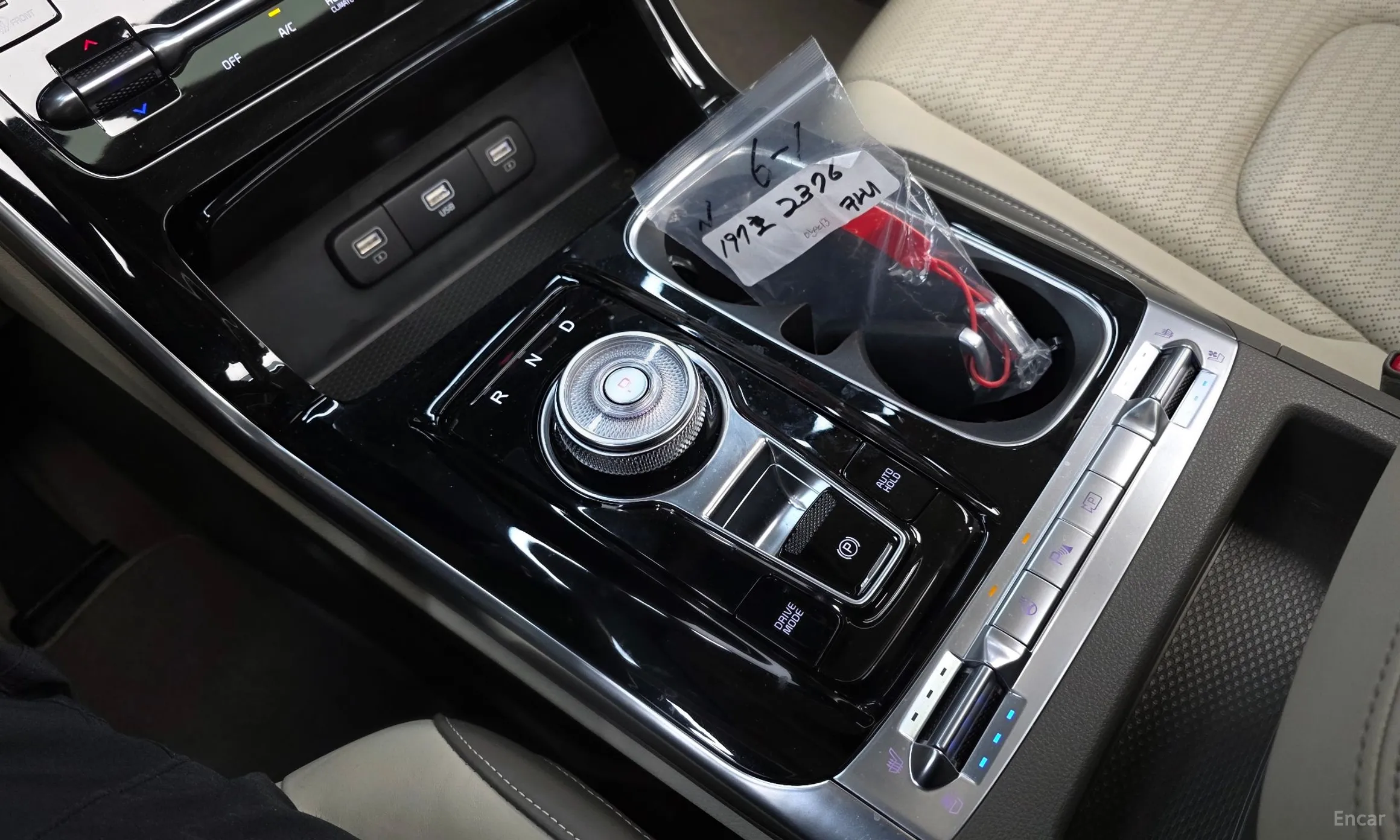Kia Carnival Gen 4 превью 9