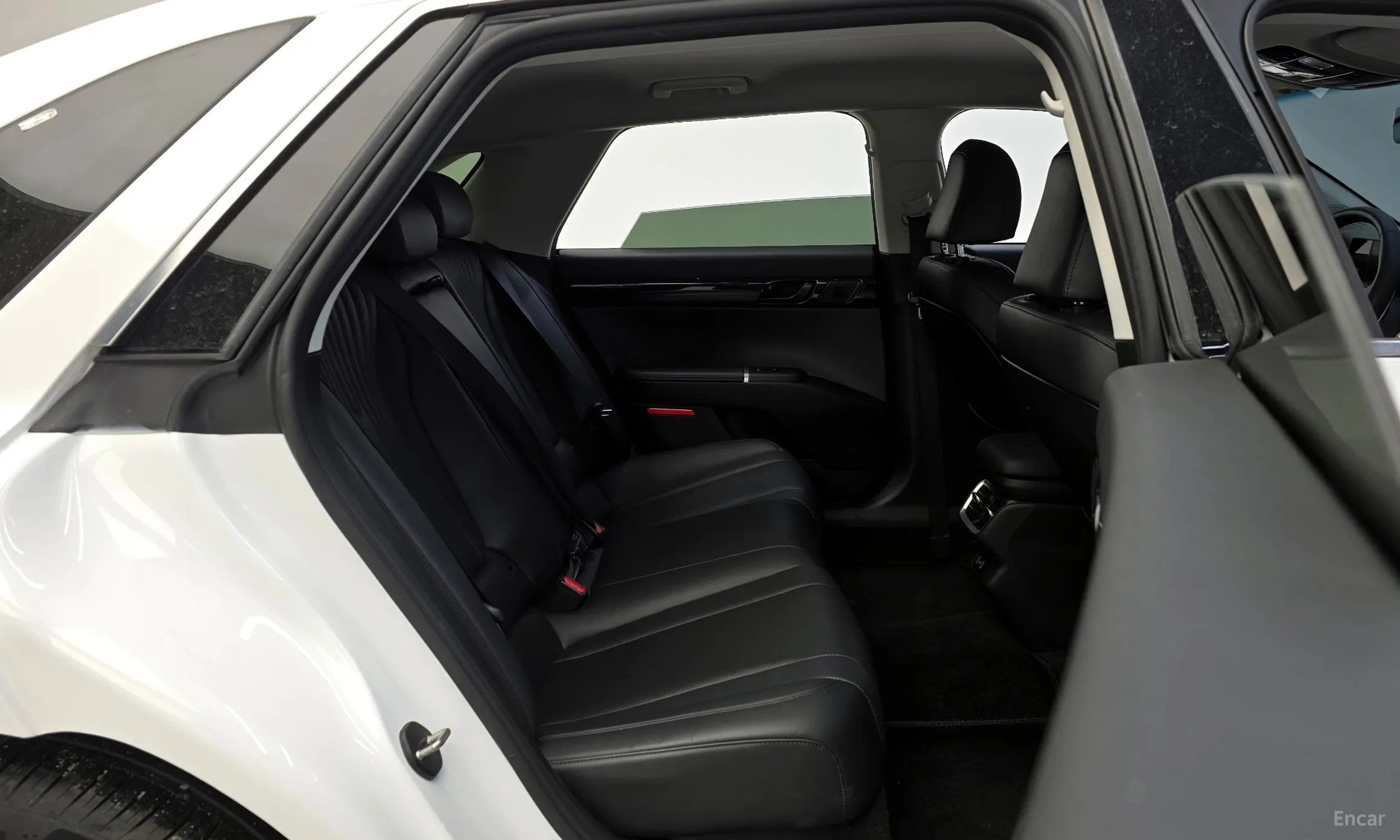 Hyundai Grandeur (GN7) превью 12