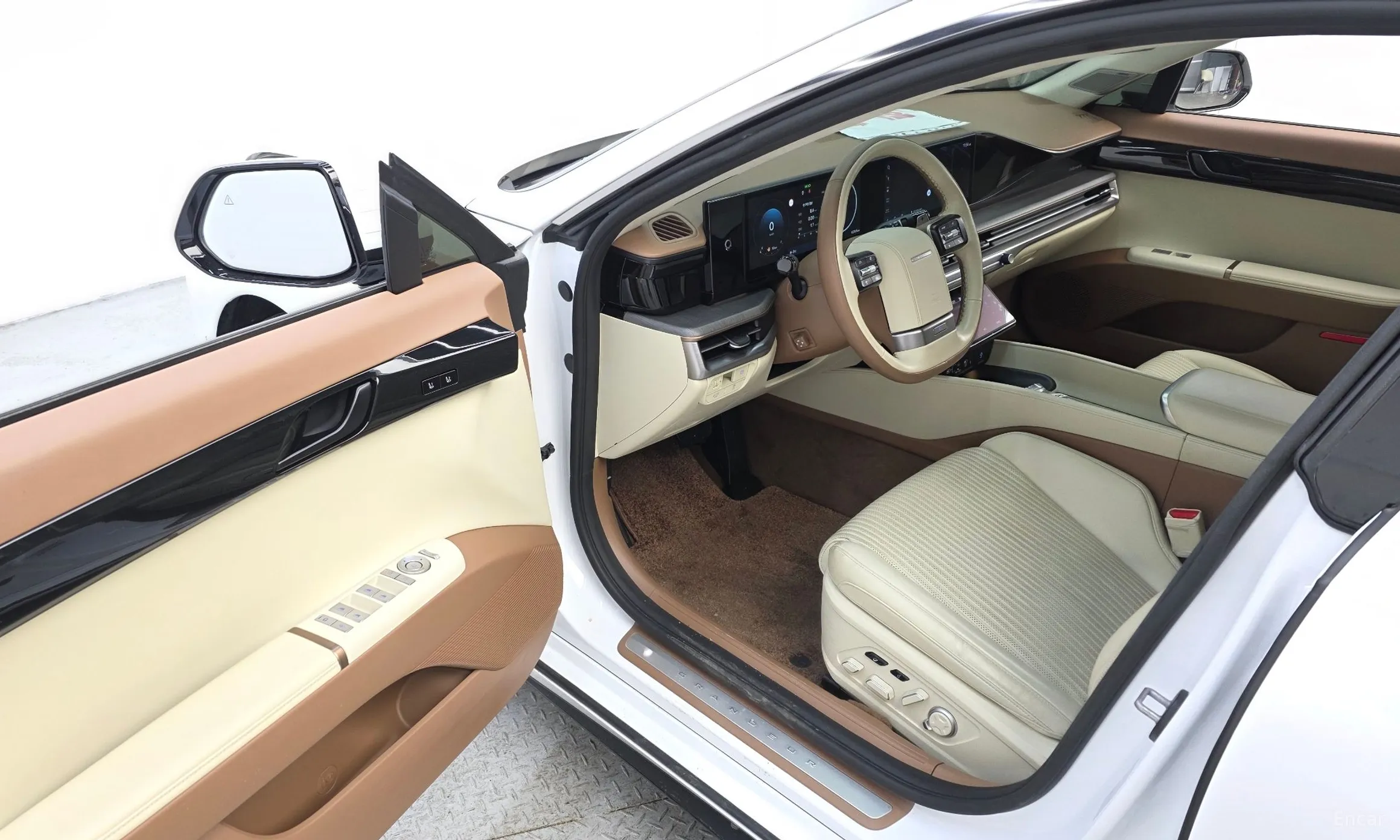 Hyundai Grandeur (GN7) превью 12