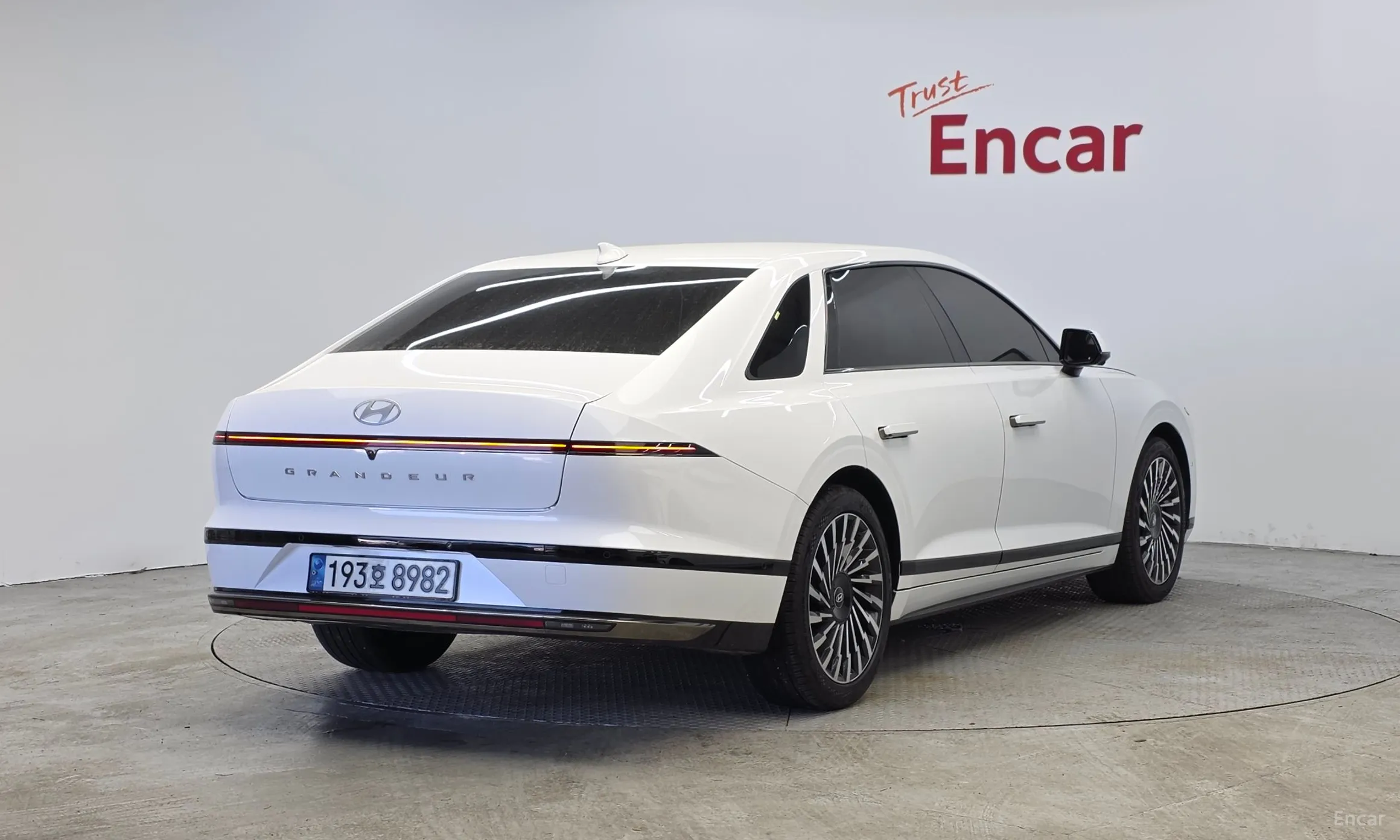 Hyundai Grandeur (GN7) превью 2