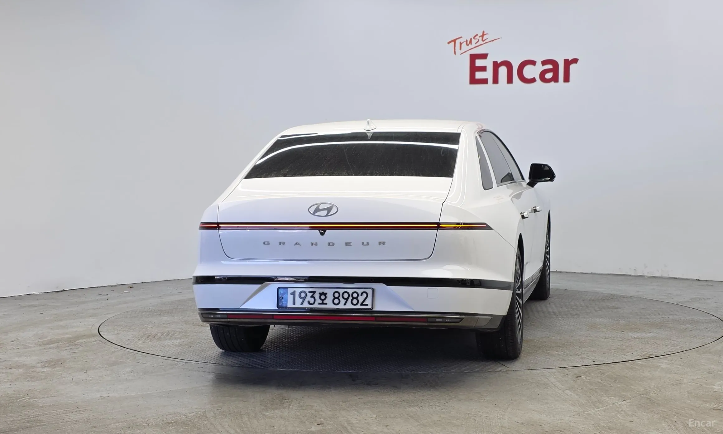 Hyundai Grandeur (GN7) превью 4