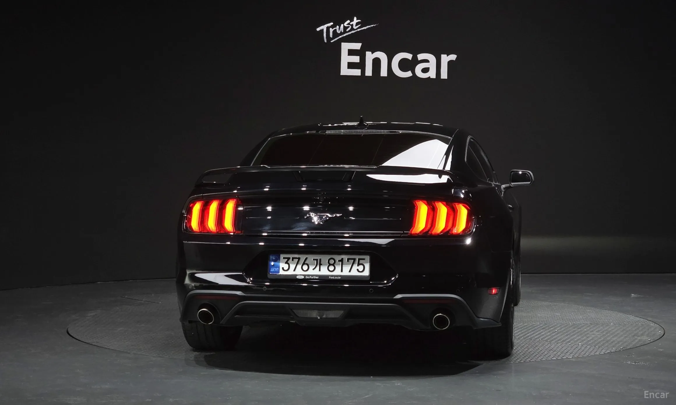 Ford Mustang превью 4