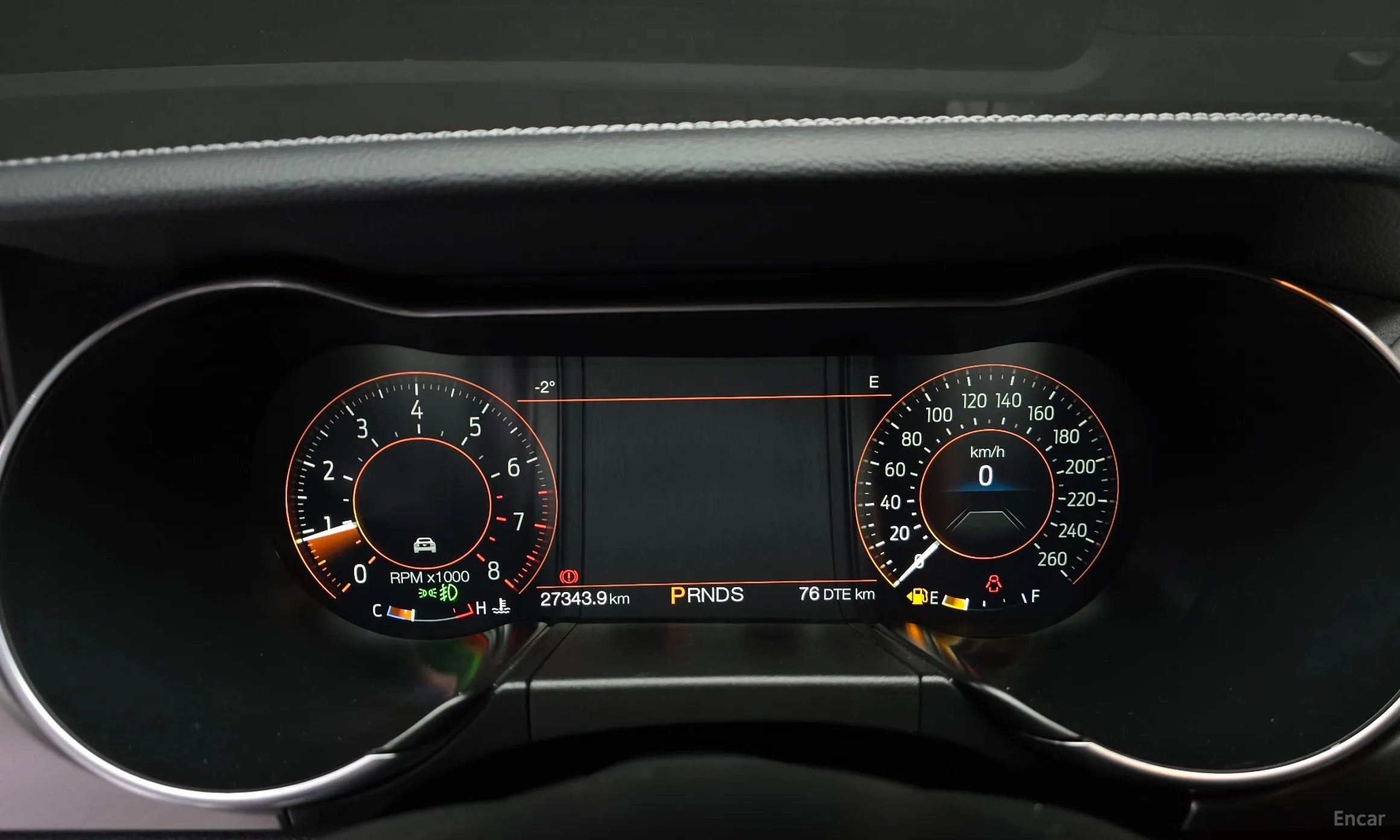 Ford Mustang превью 8