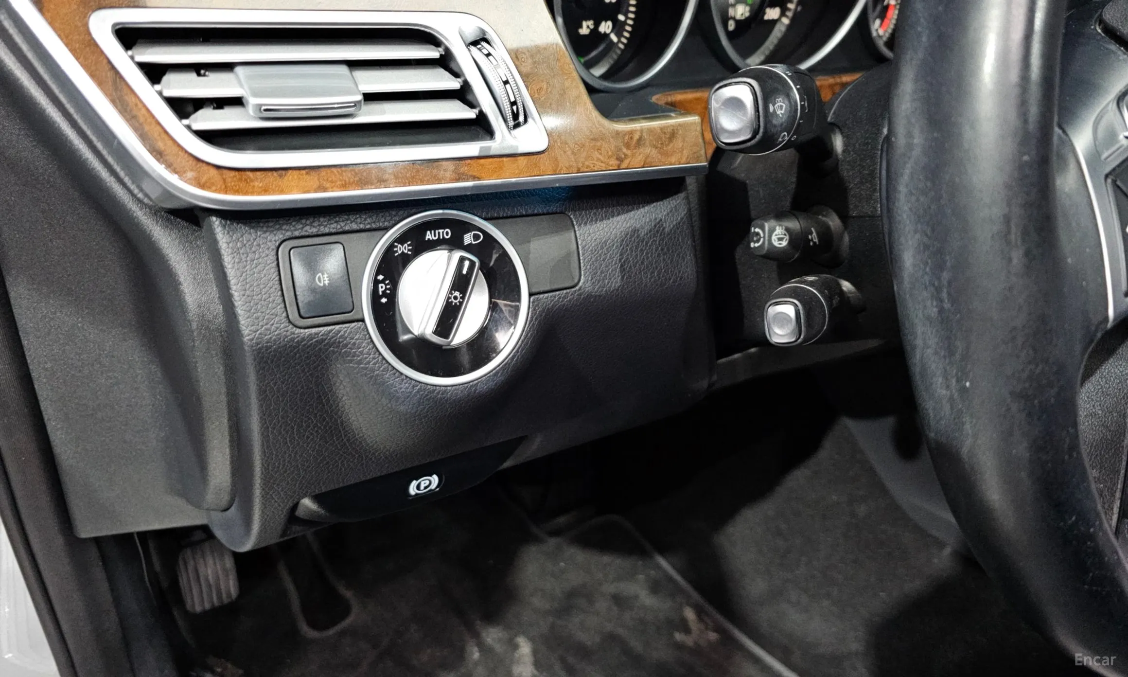 Mercedes Benz E-Class W212 превью 20