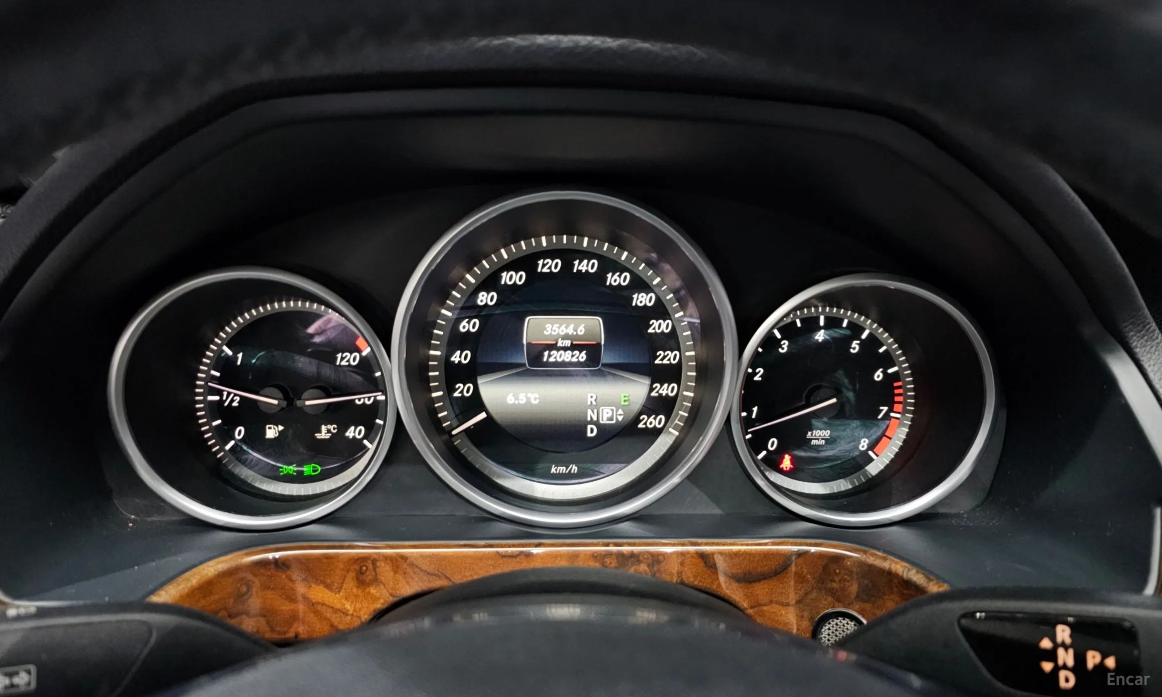 Mercedes Benz E-Class W212 превью 8