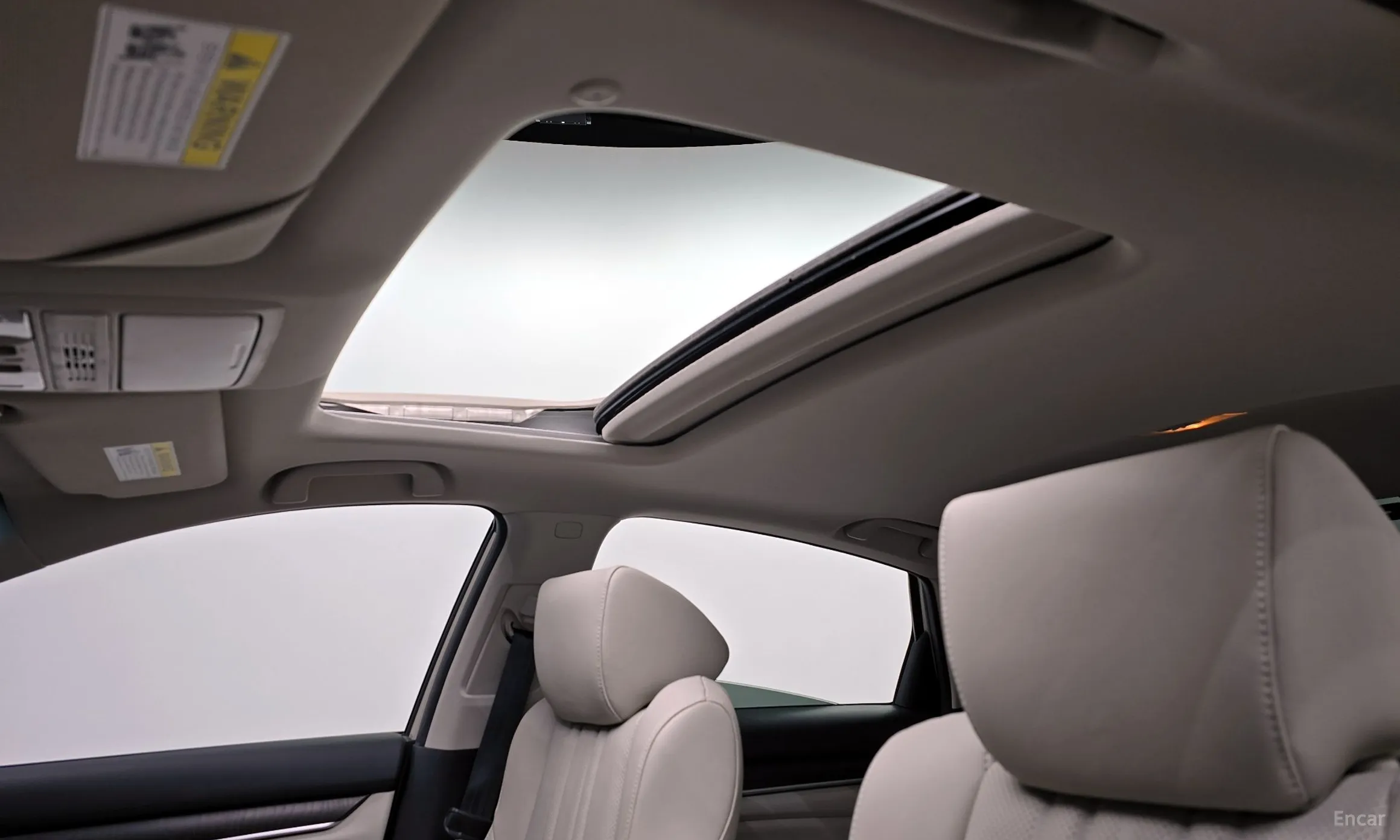 Honda Accord 10th Generation превью 19