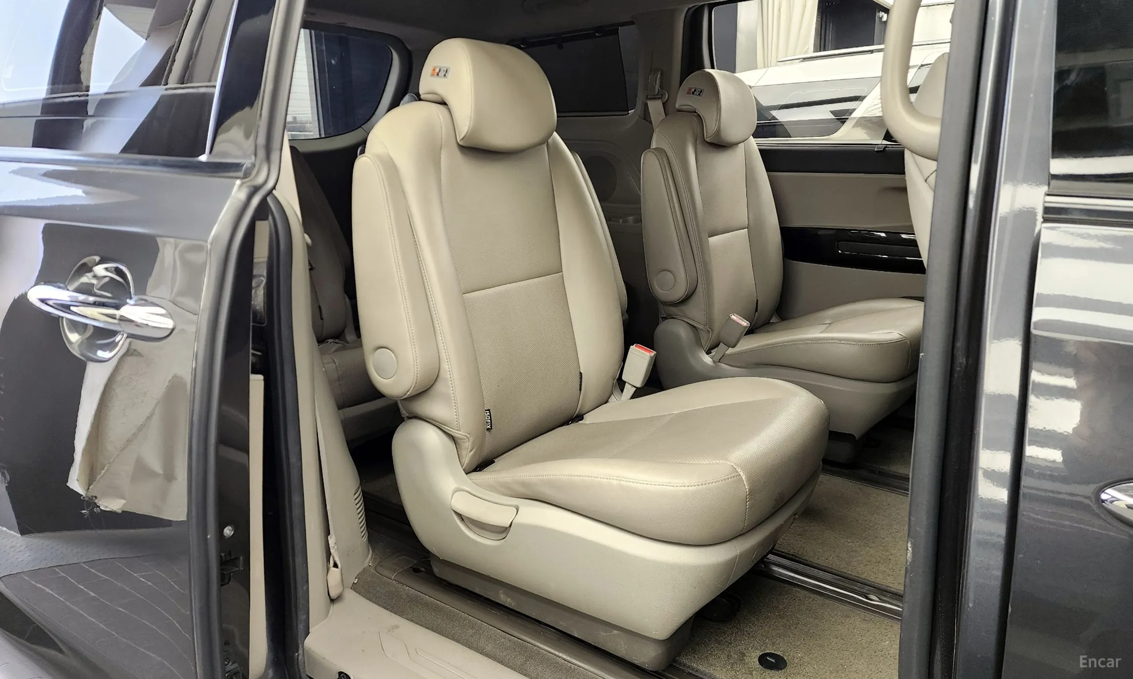 Kia Carnival превью 12