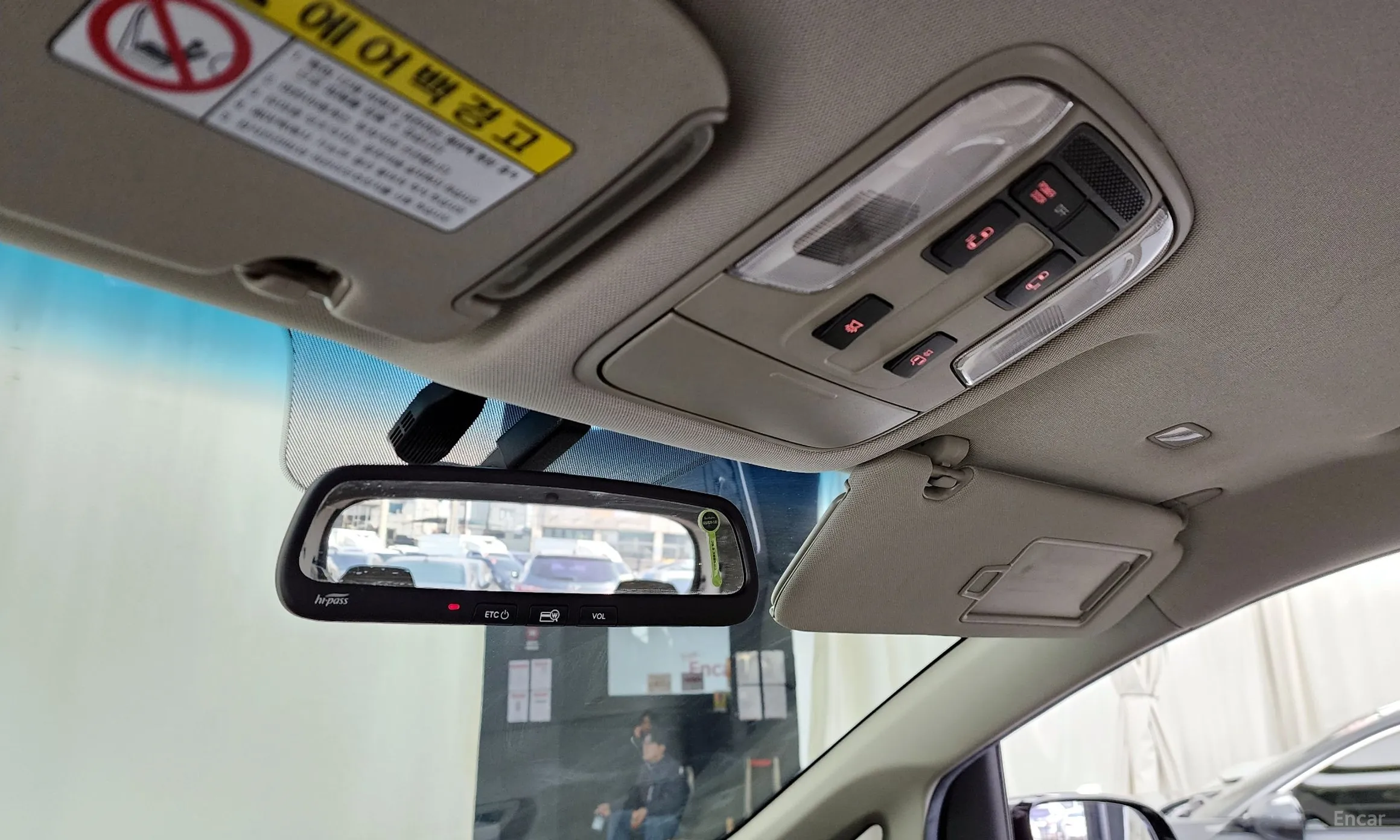 Kia Carnival превью 17