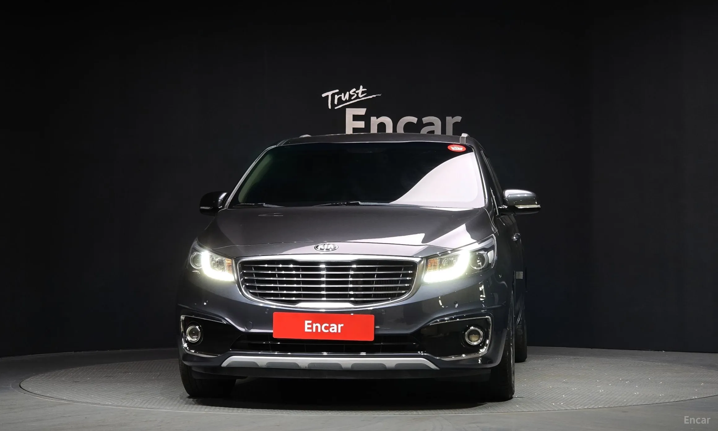Kia Carnival превью 3