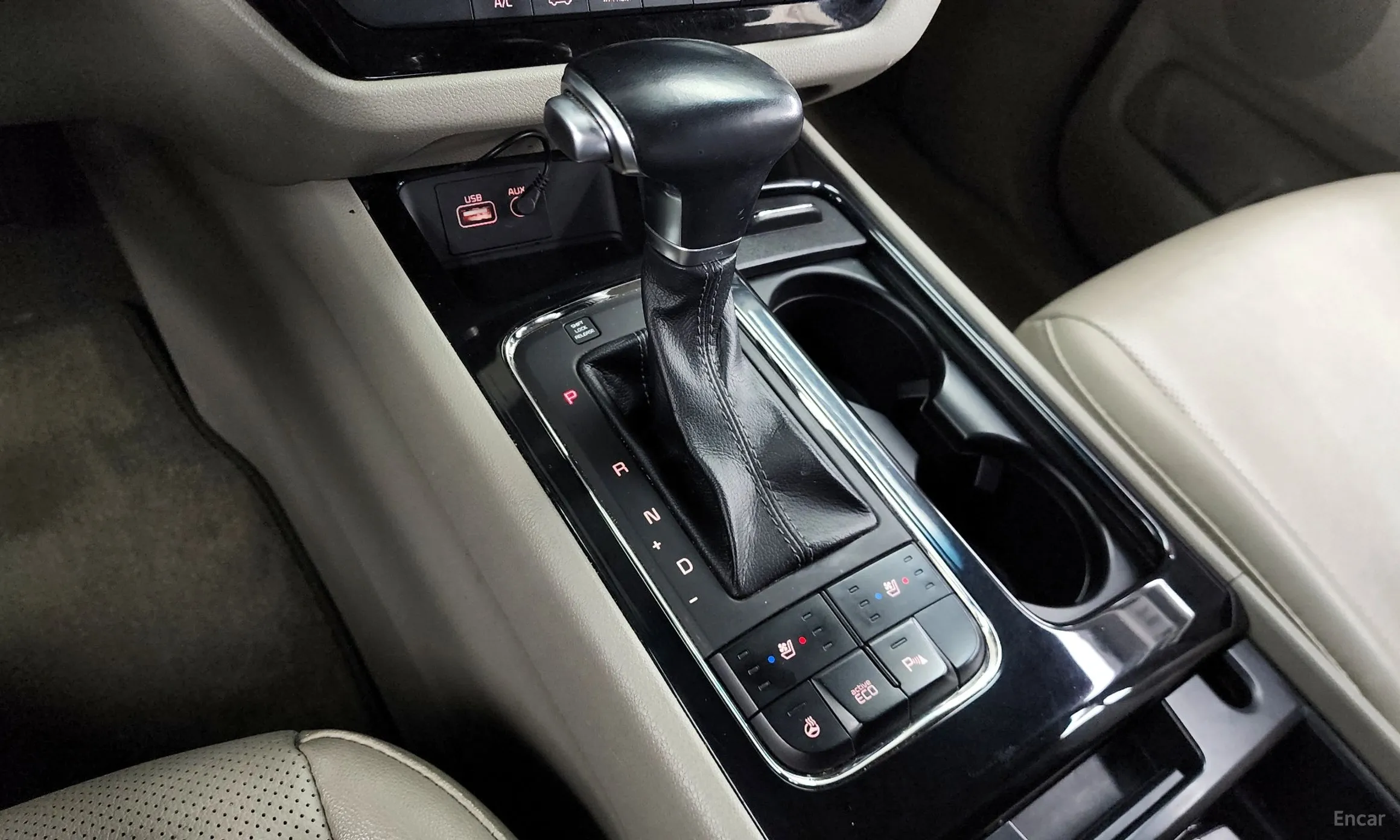 Kia Carnival превью 9