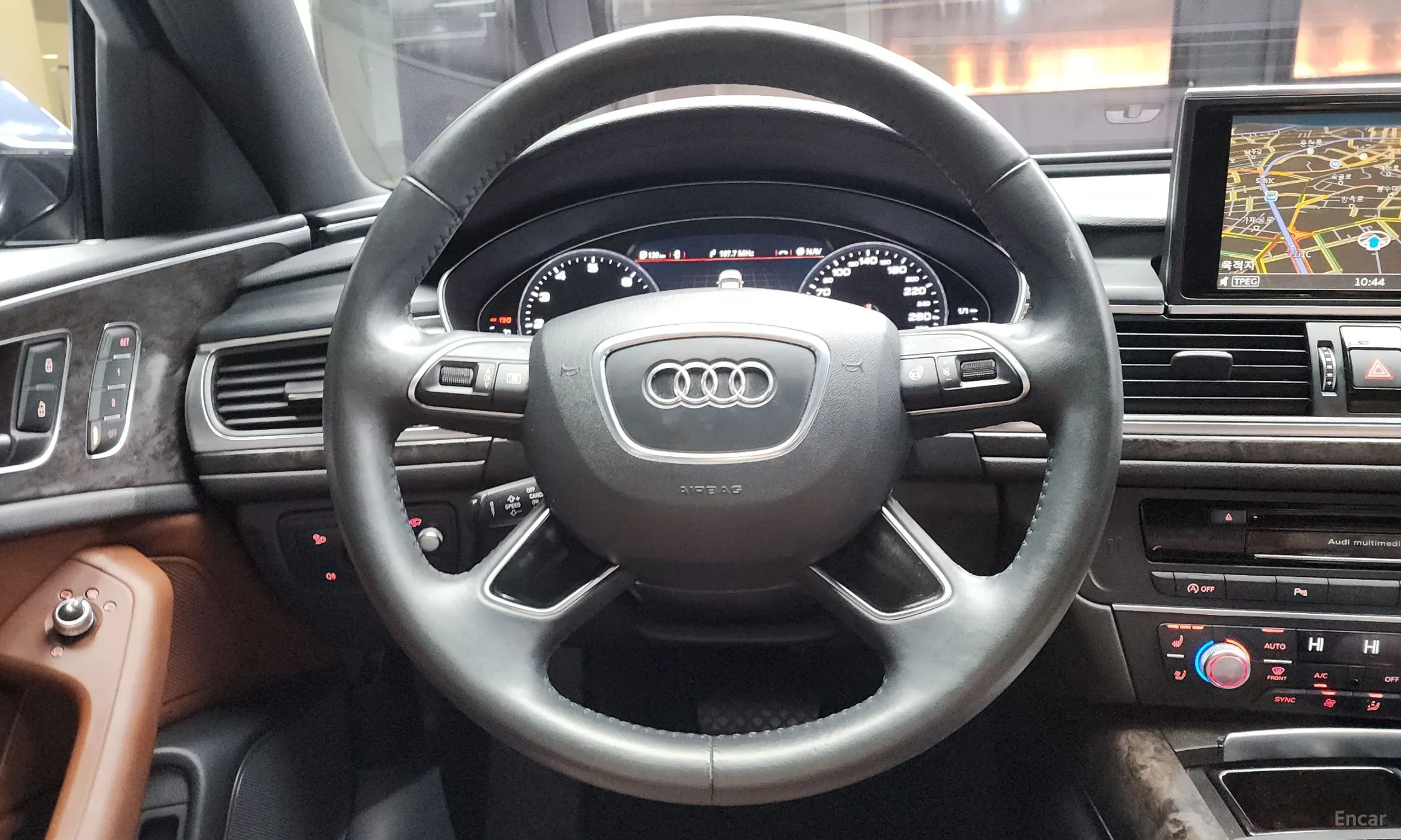 Audi New A6 превью 13