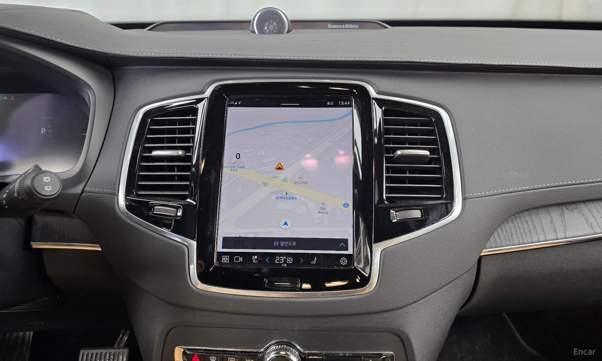 Volvo XC90 Gen 2 превью 14