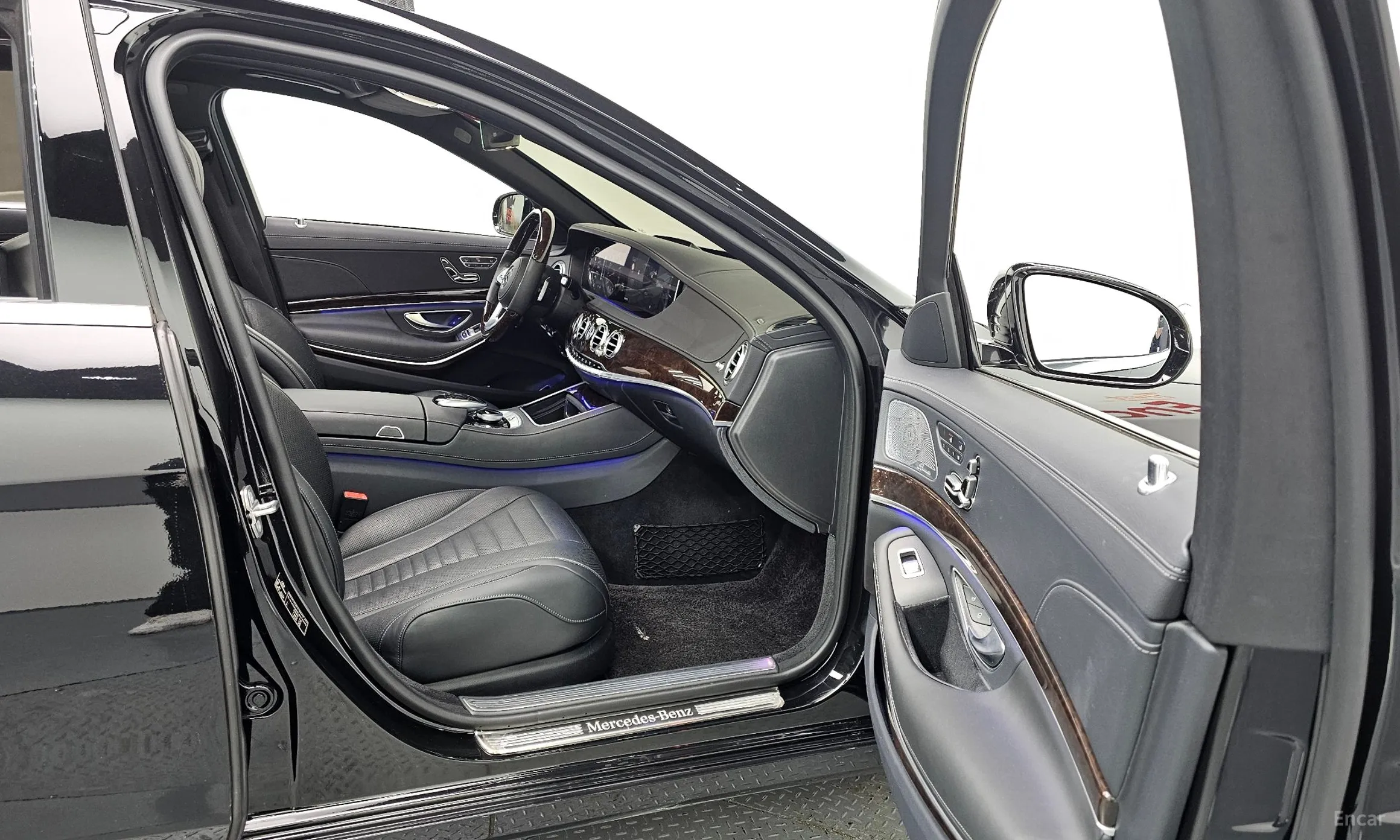 Mercedes Benz S-Class W222 превью 11