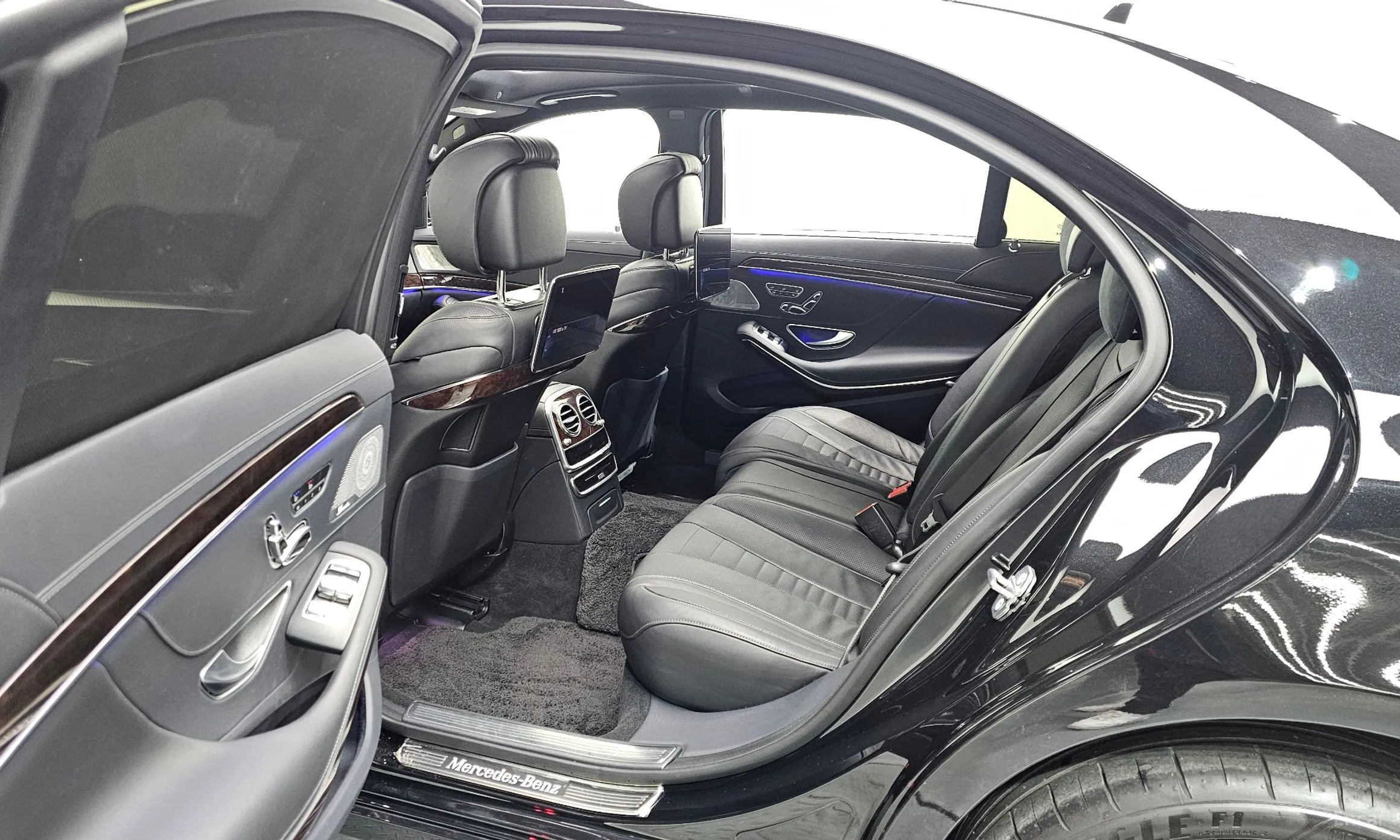 Mercedes Benz S-Class W222 превью 12