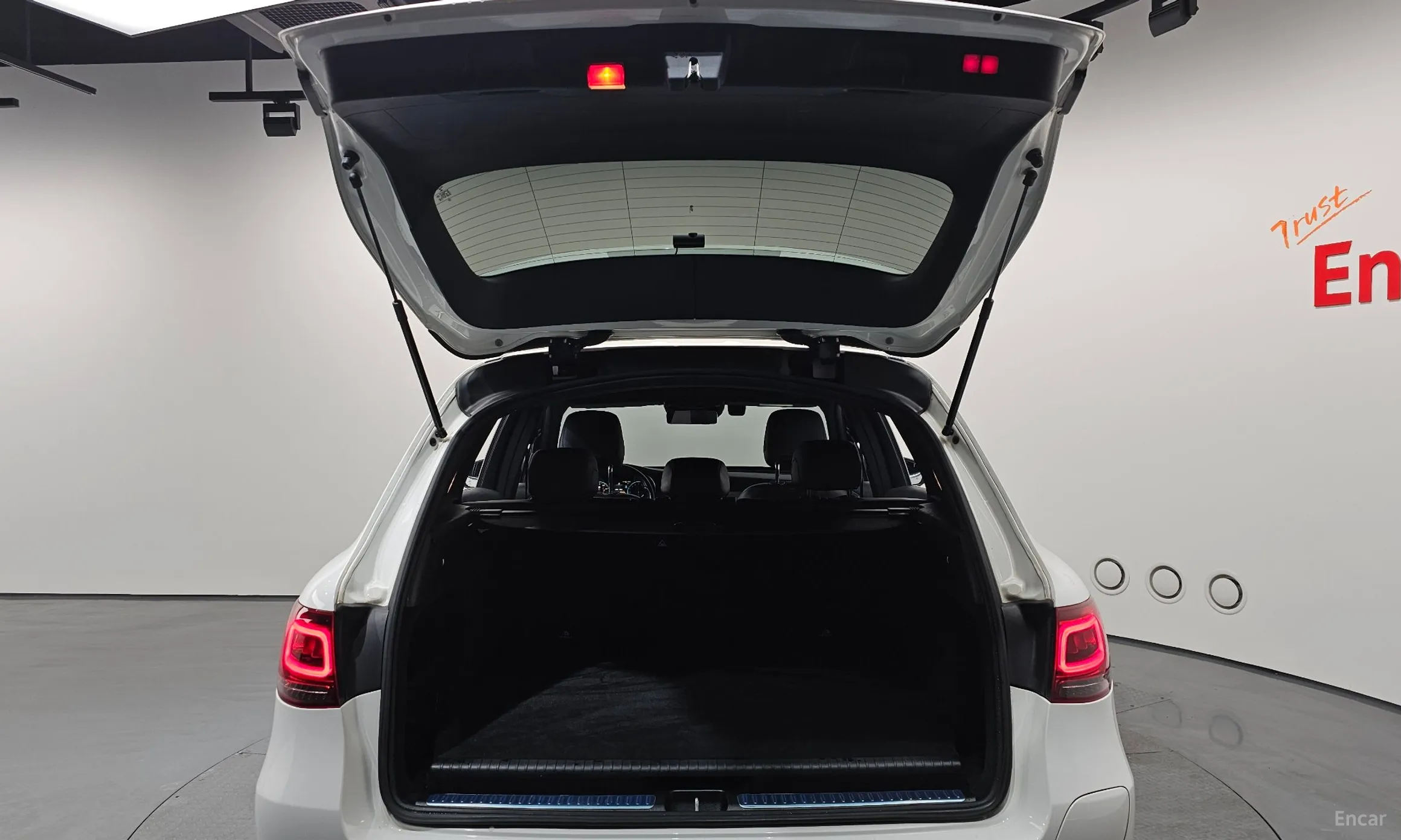 Mercedes Benz GLC-Class X253 превью 20