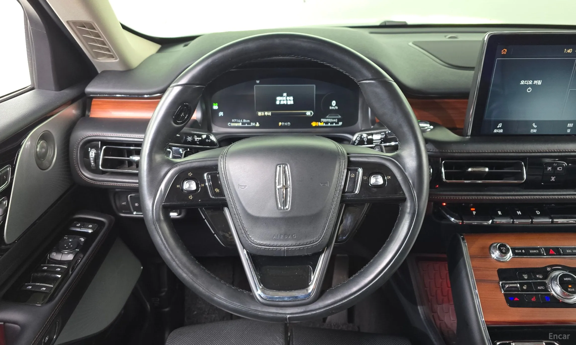 Lincoln Aviator 2nd Generation превью 13